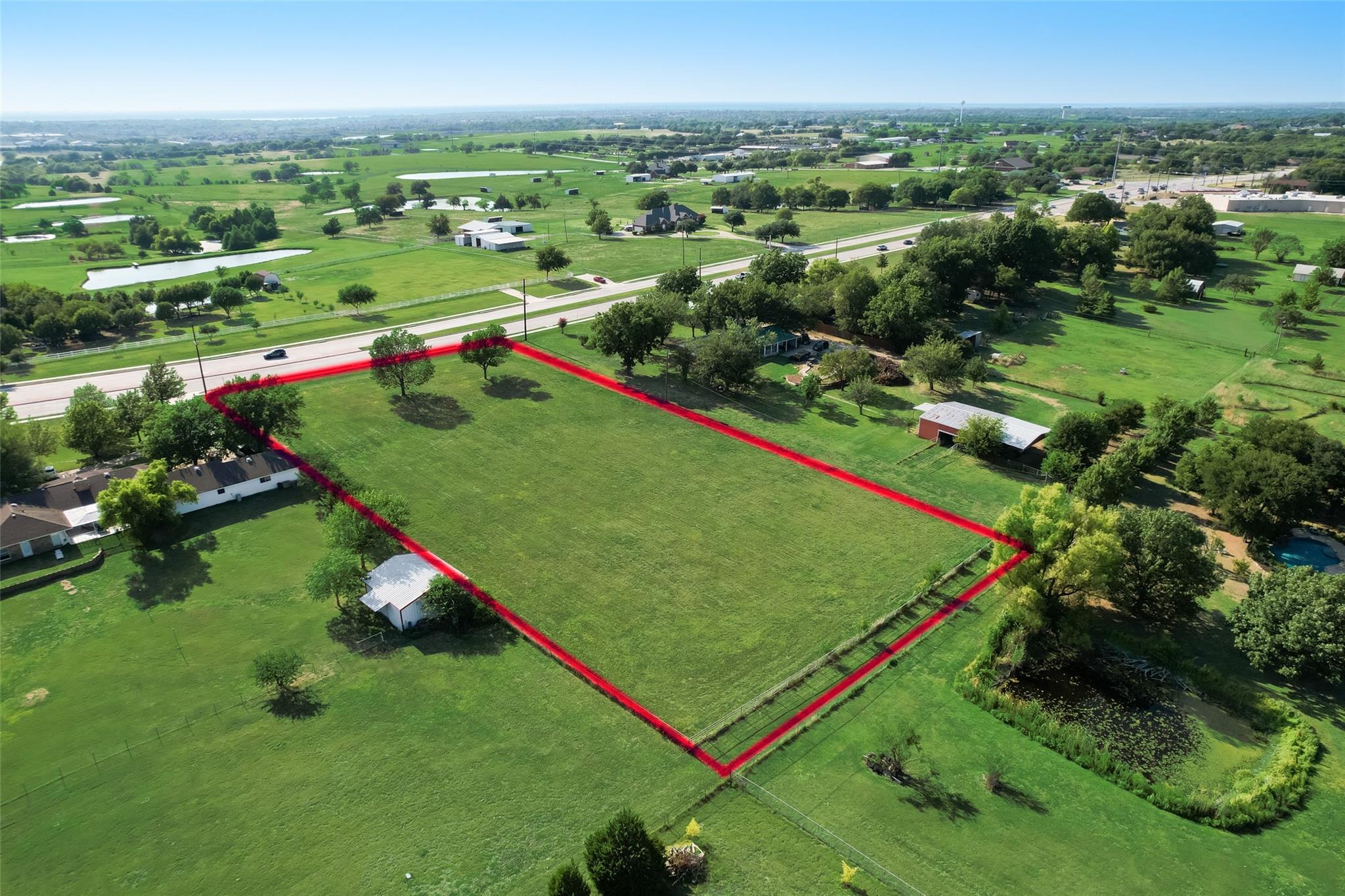 main property photo 9
