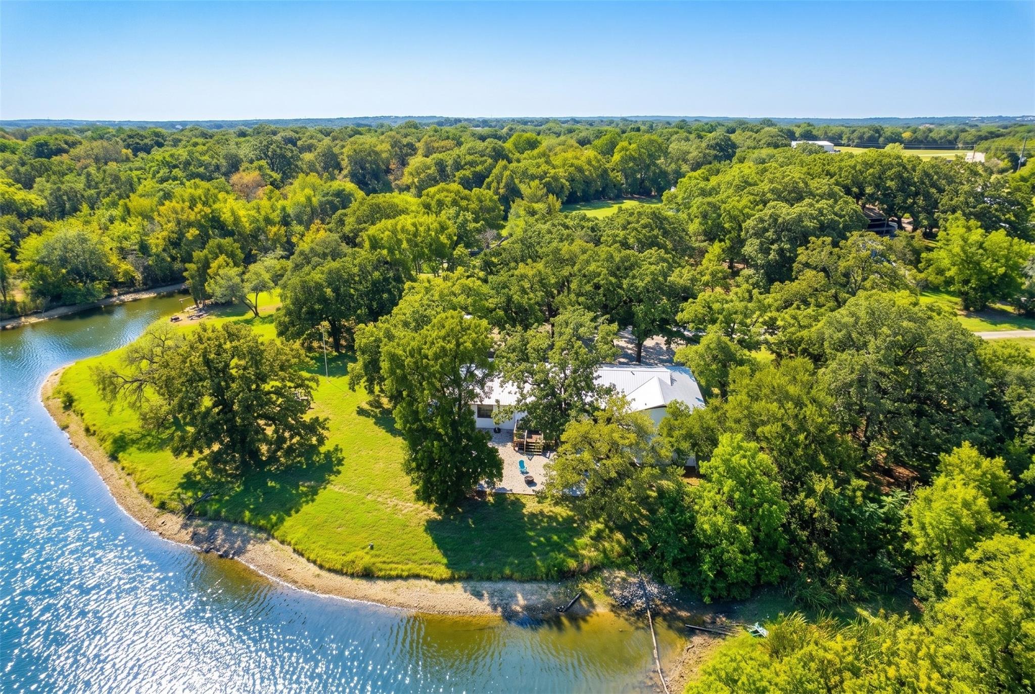 main property photo 31