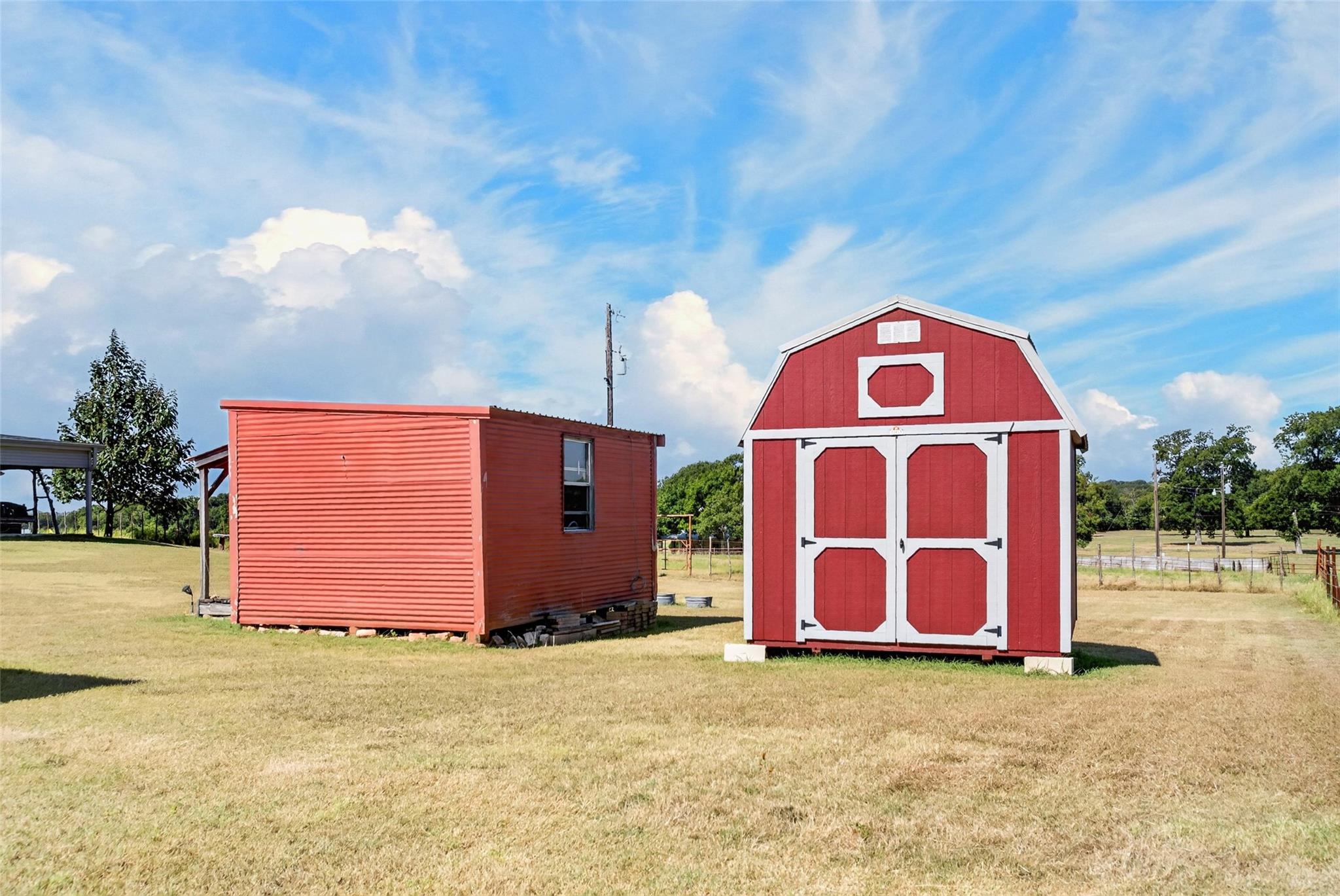 main property photo 29