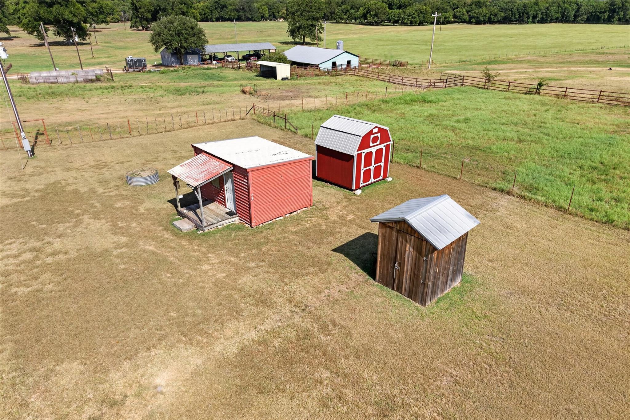 main property photo 34