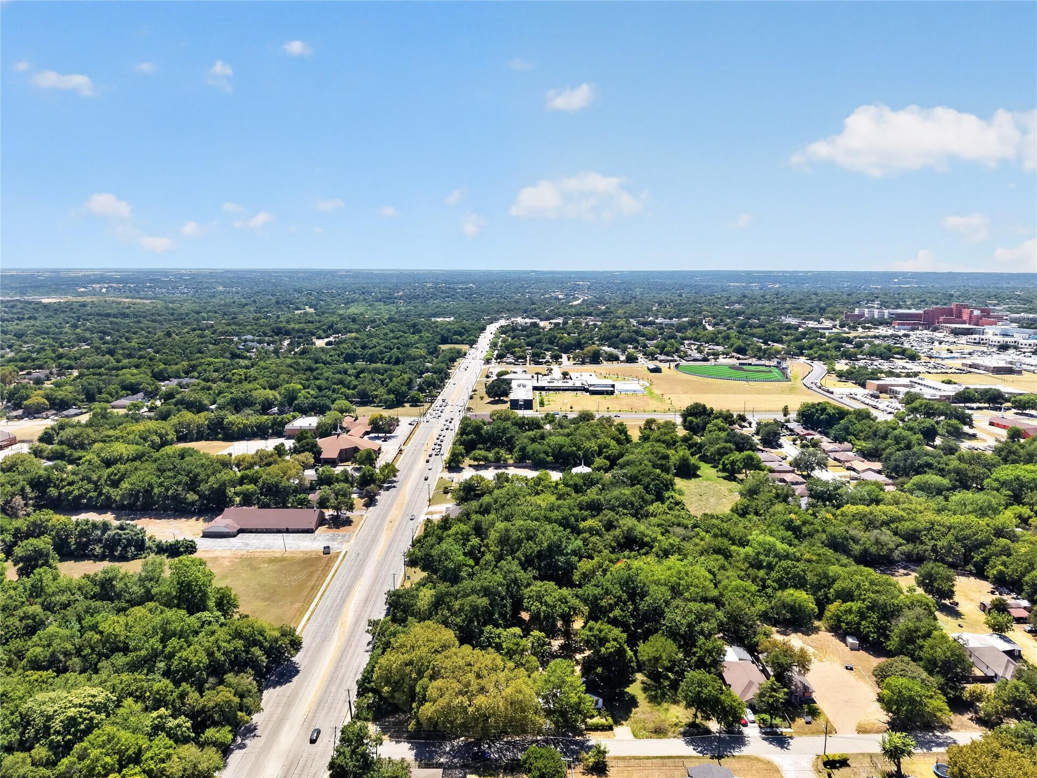 main property photo 10