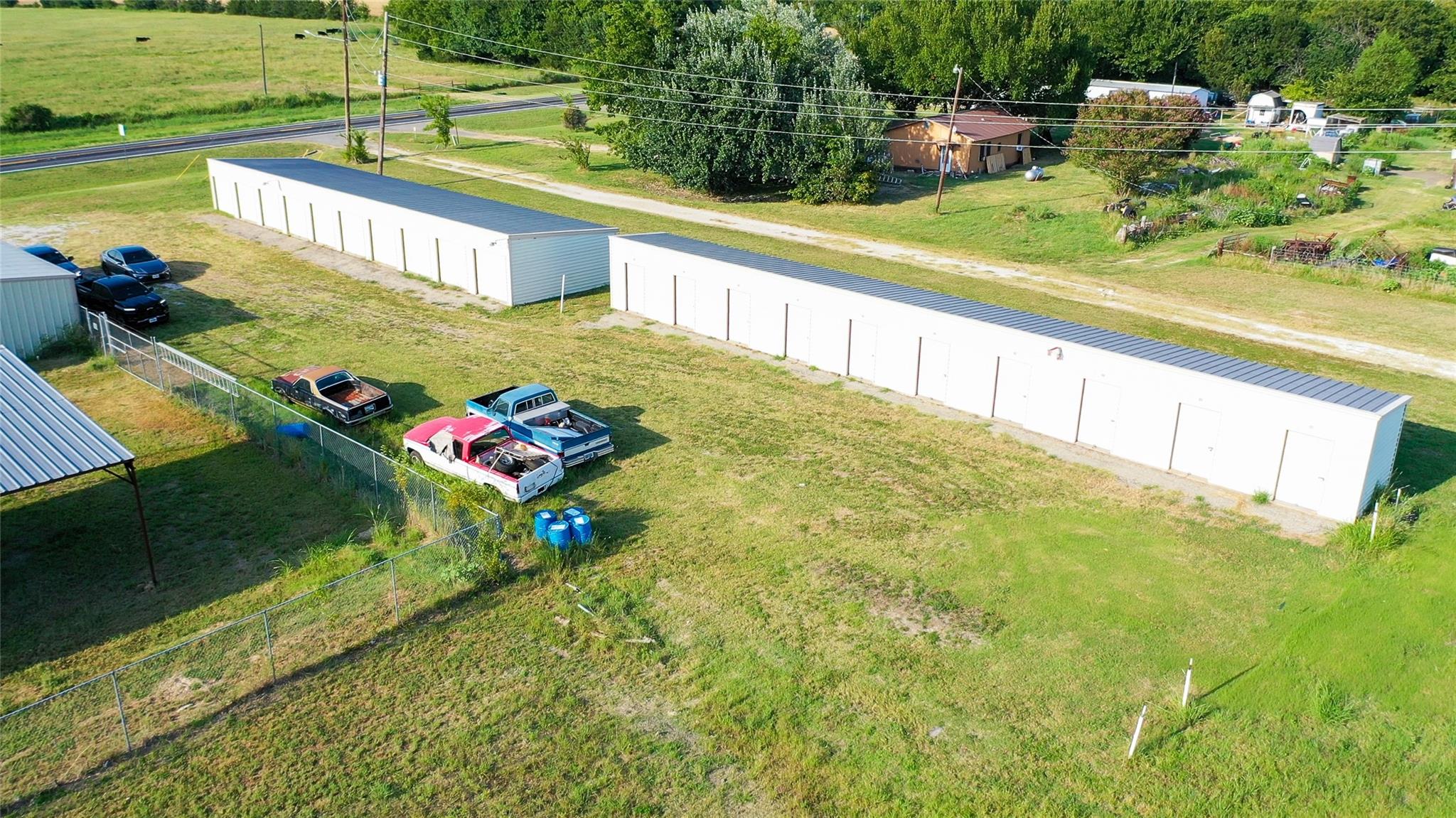 main property photo 5