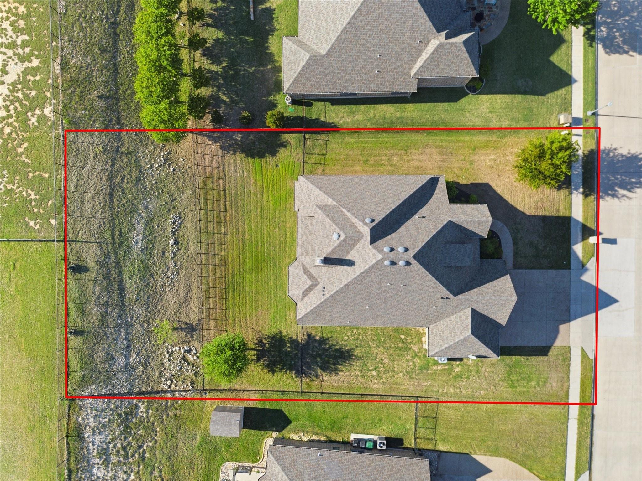 main property photo 35