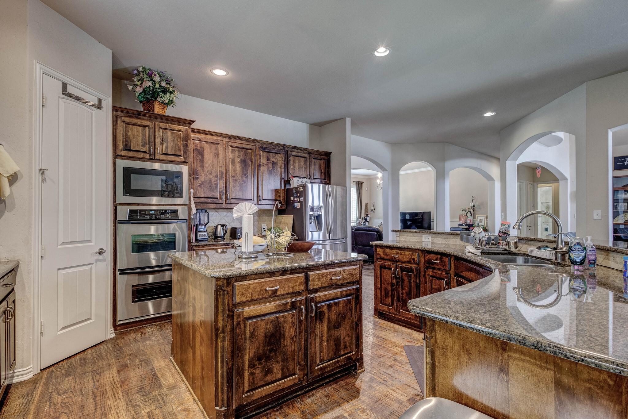 main property photo 15