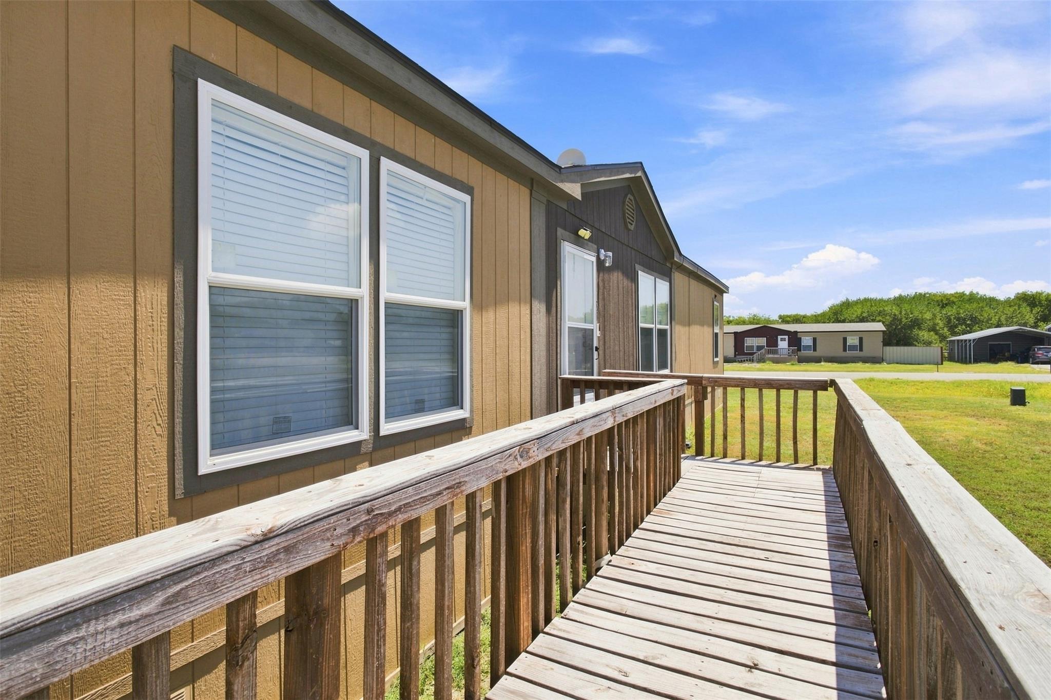 main property photo 21