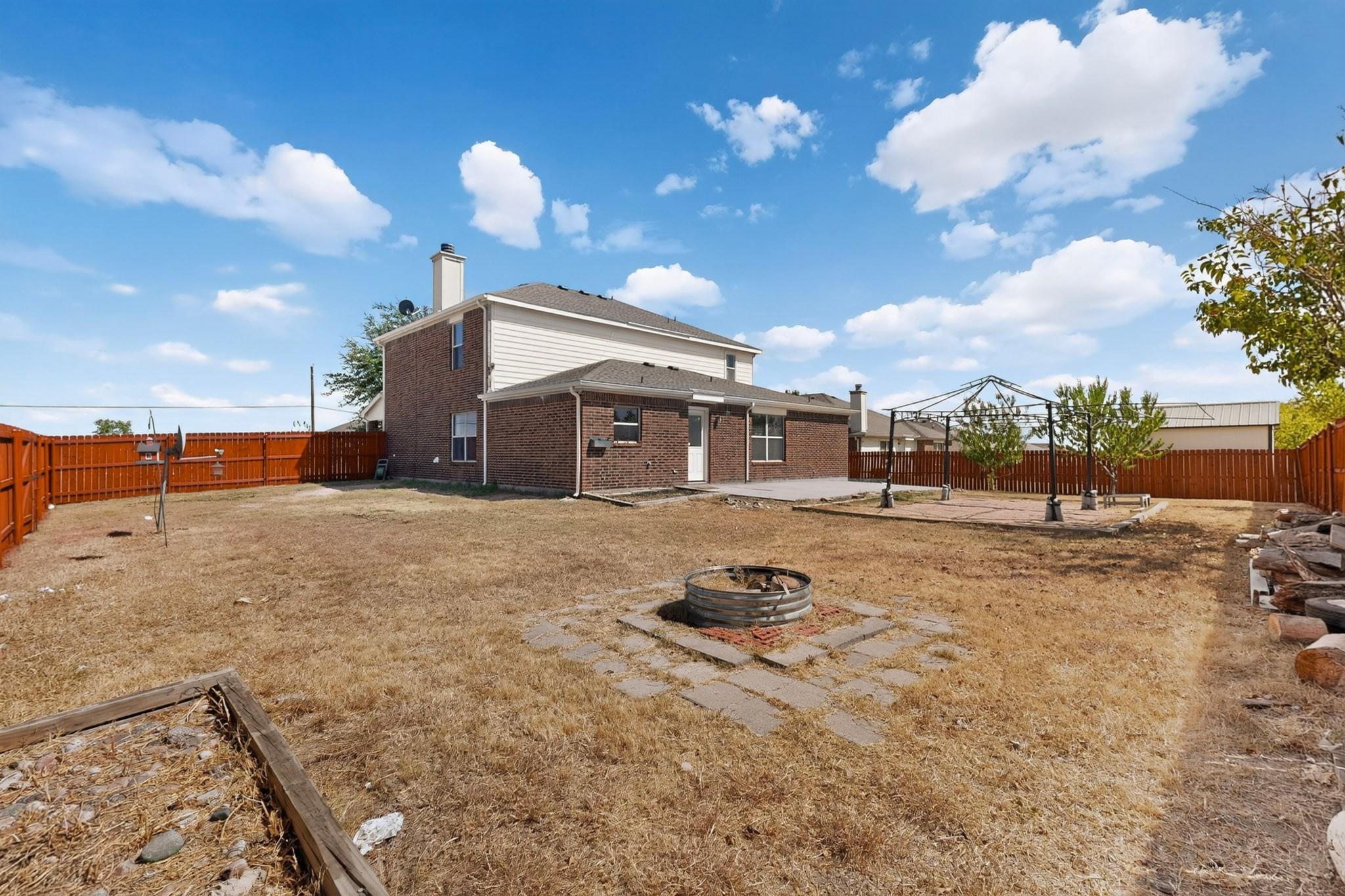 main property photo 38