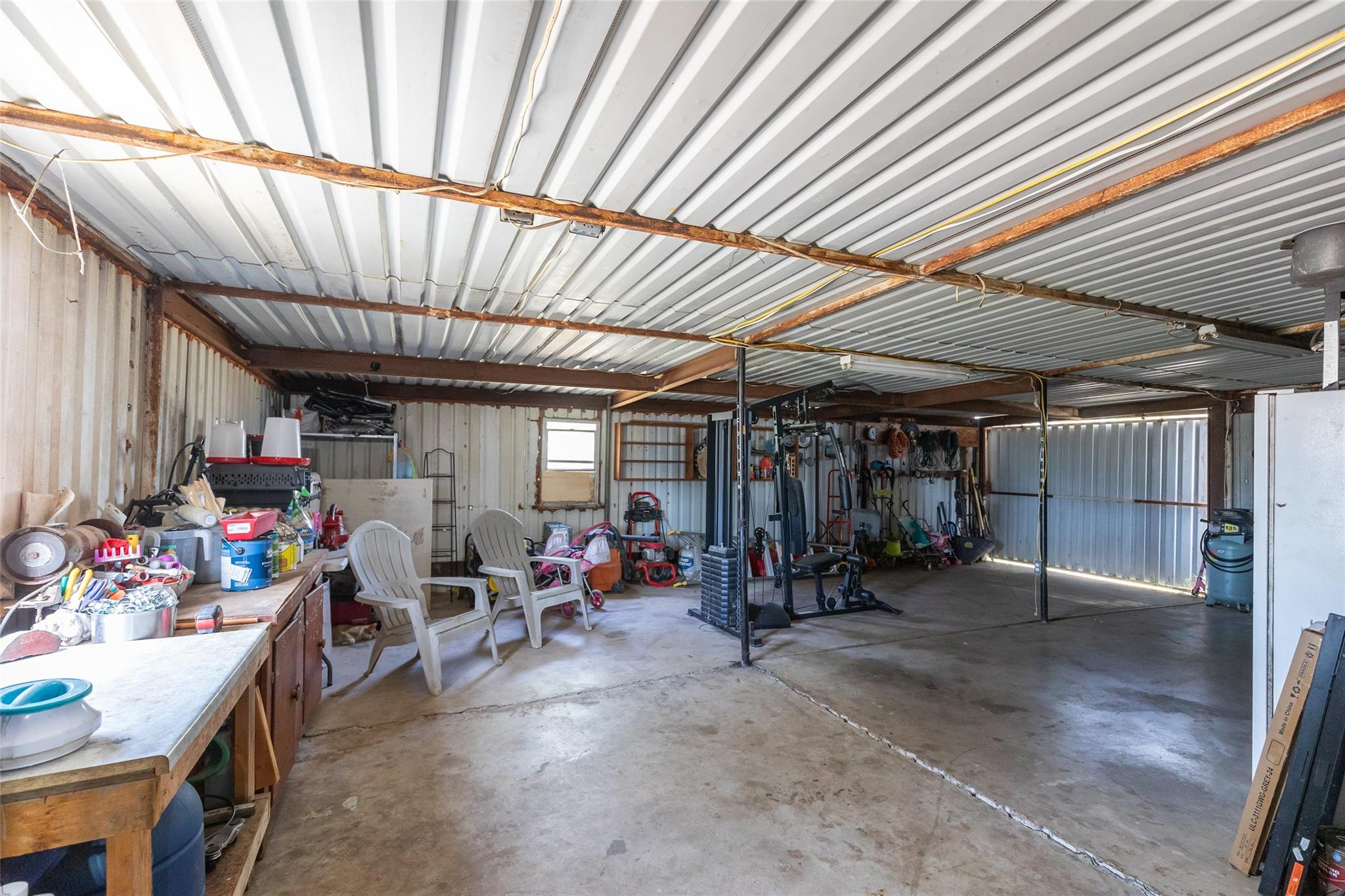main property photo 22