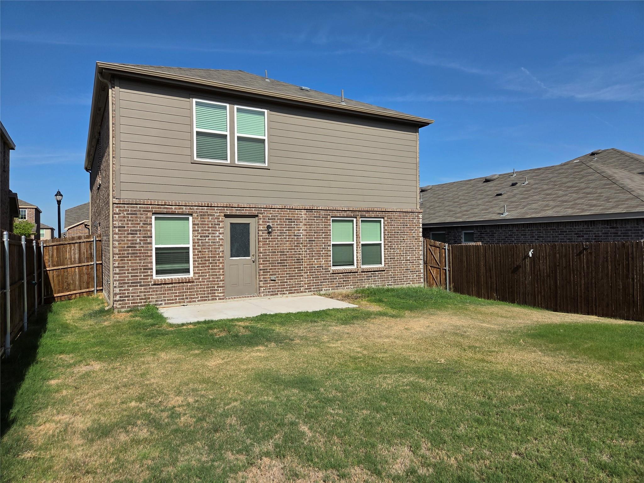 main property photo 19