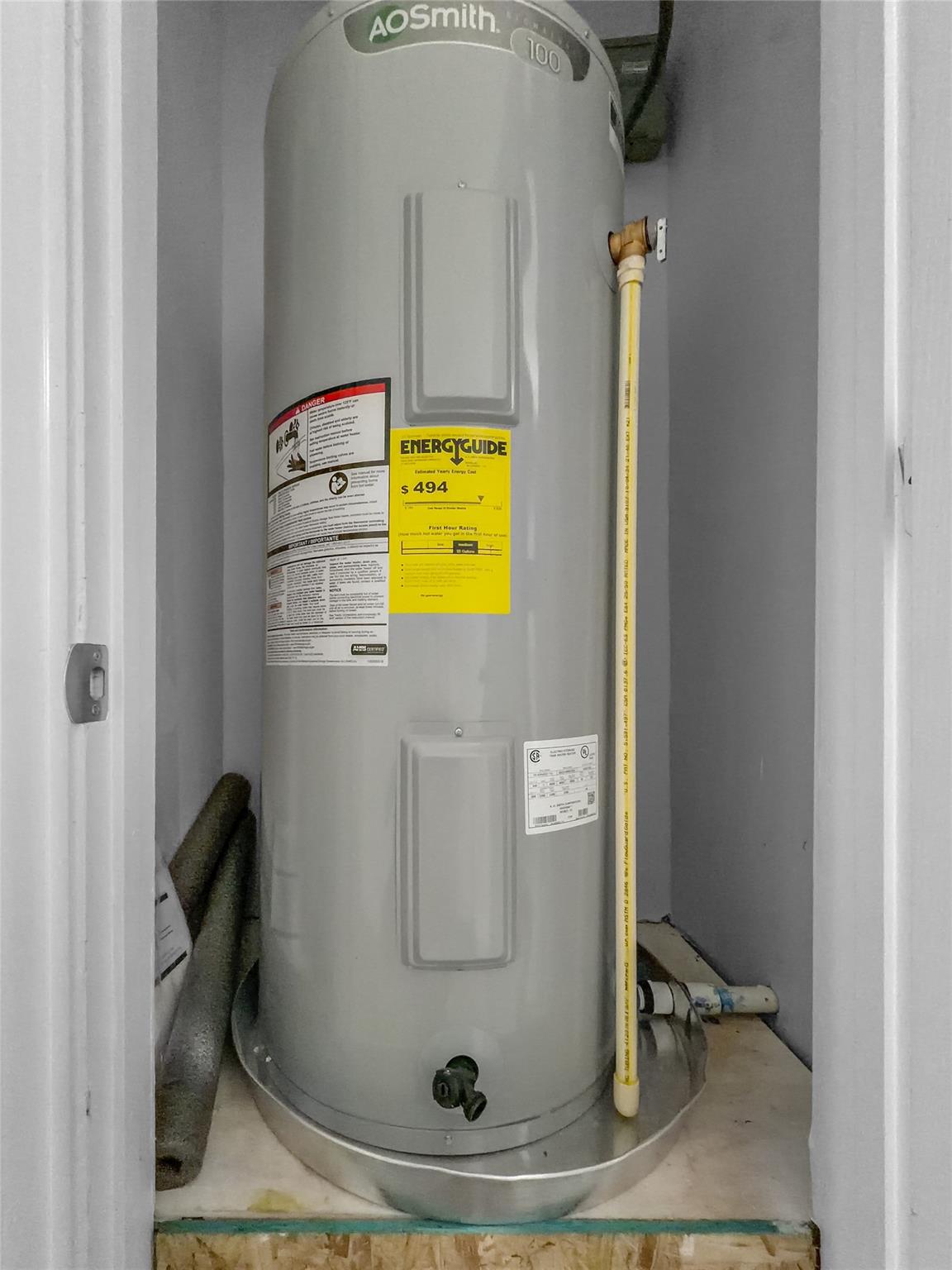 main property photo 8