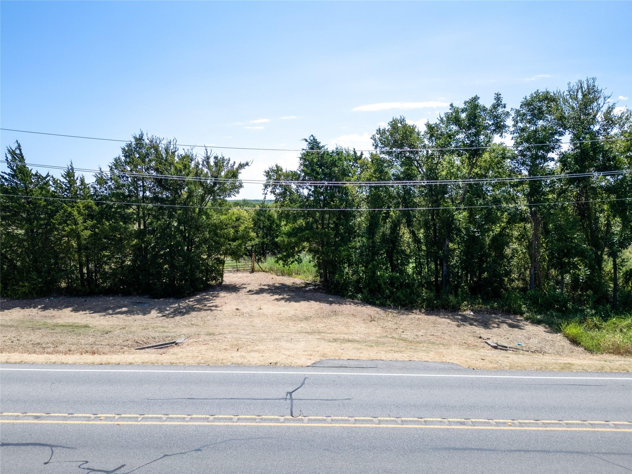 main property photo 12