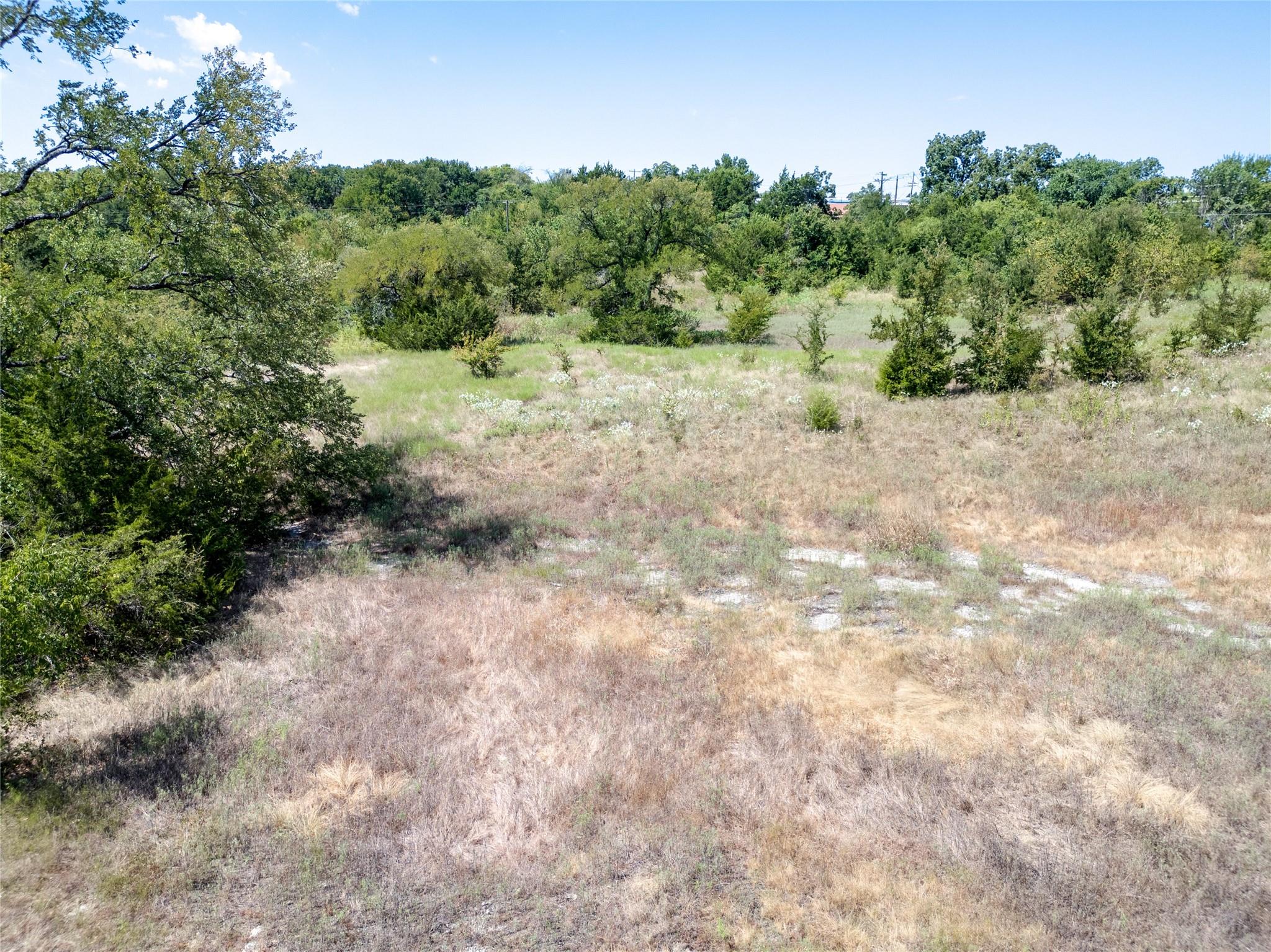 main property photo 18