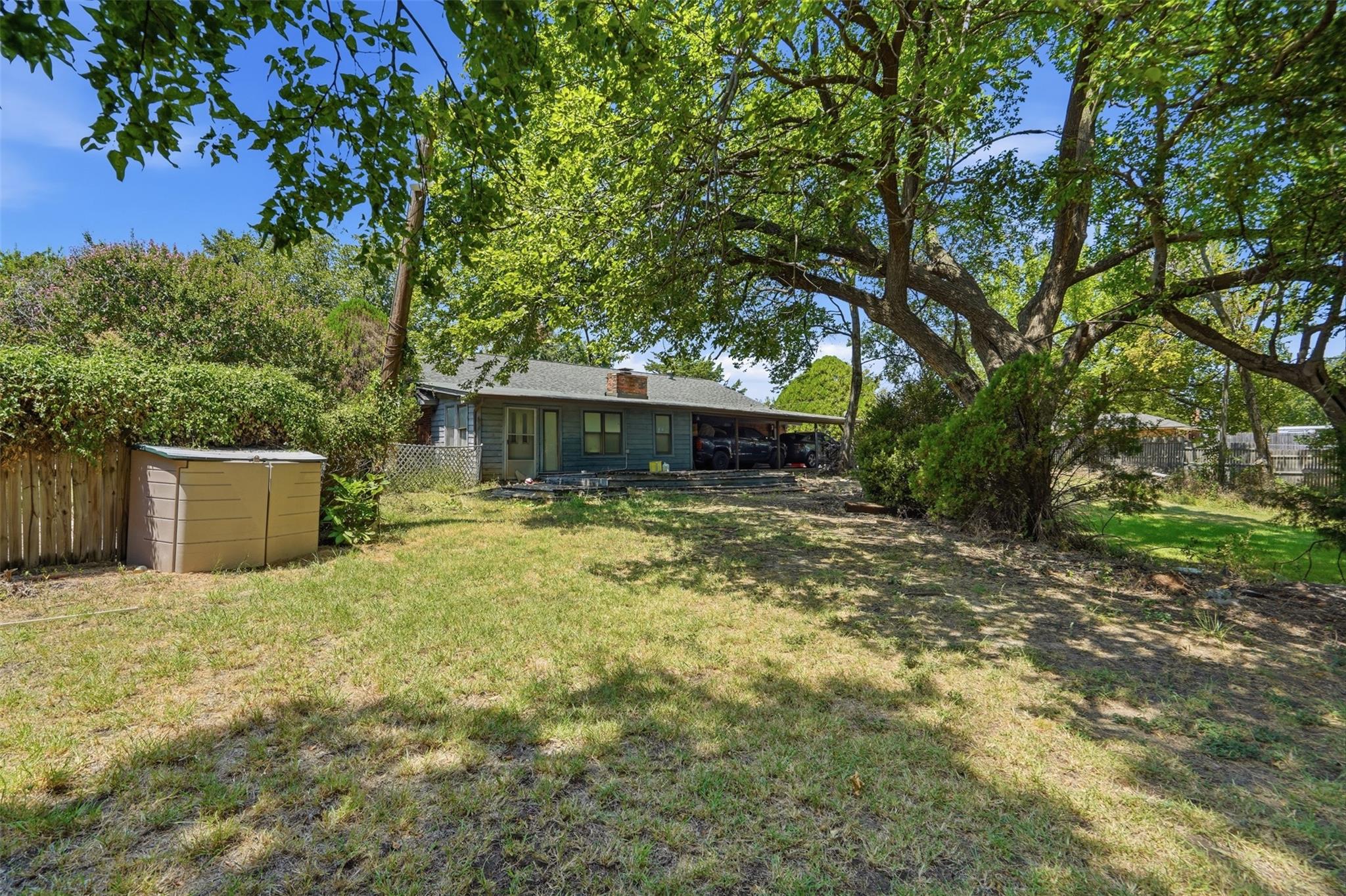main property photo 20