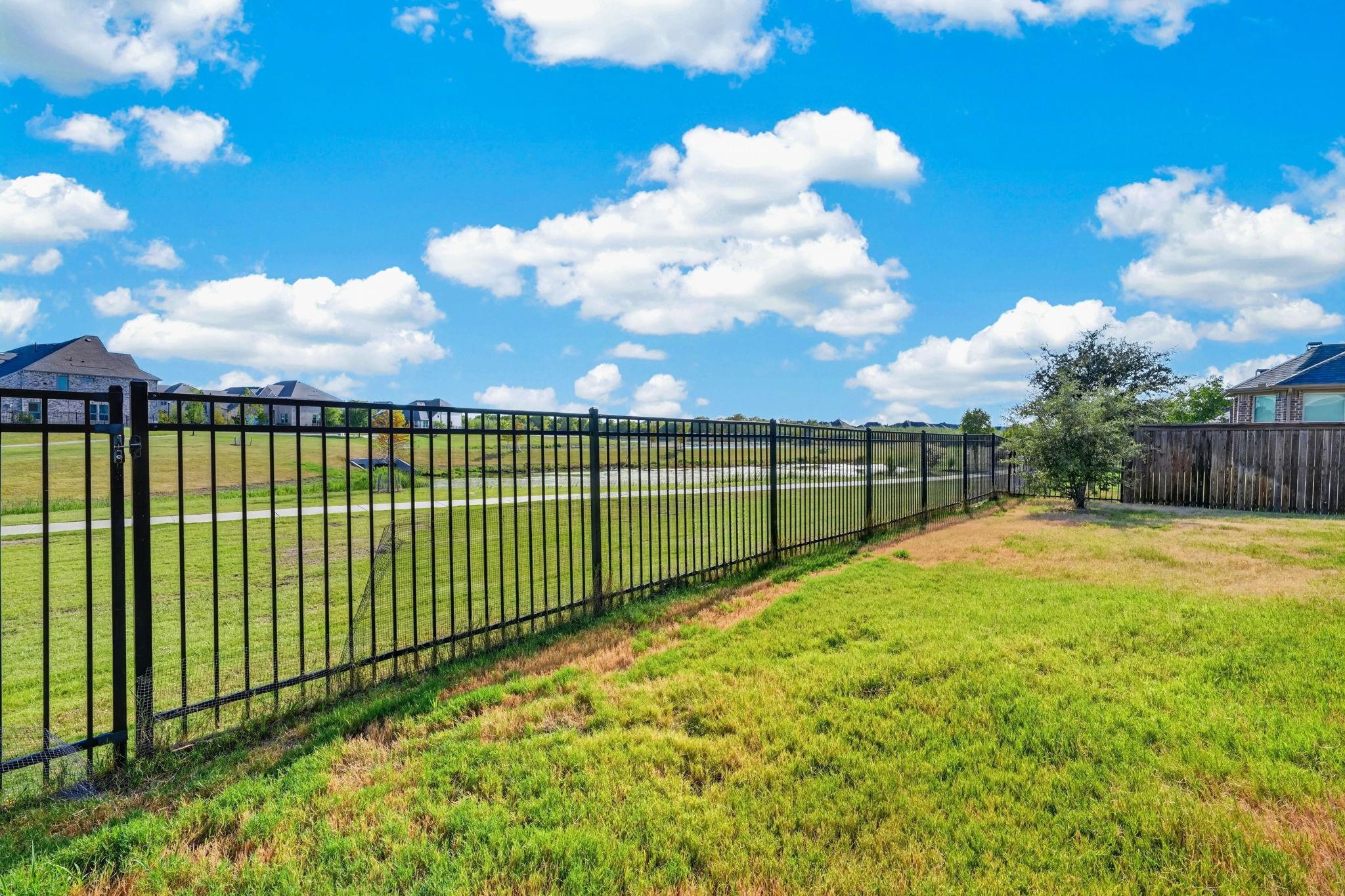main property photo 39