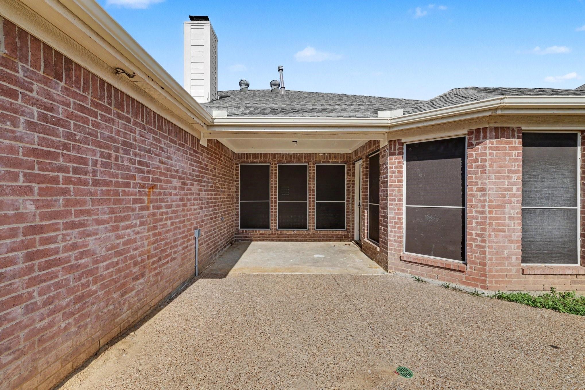 main property photo 29