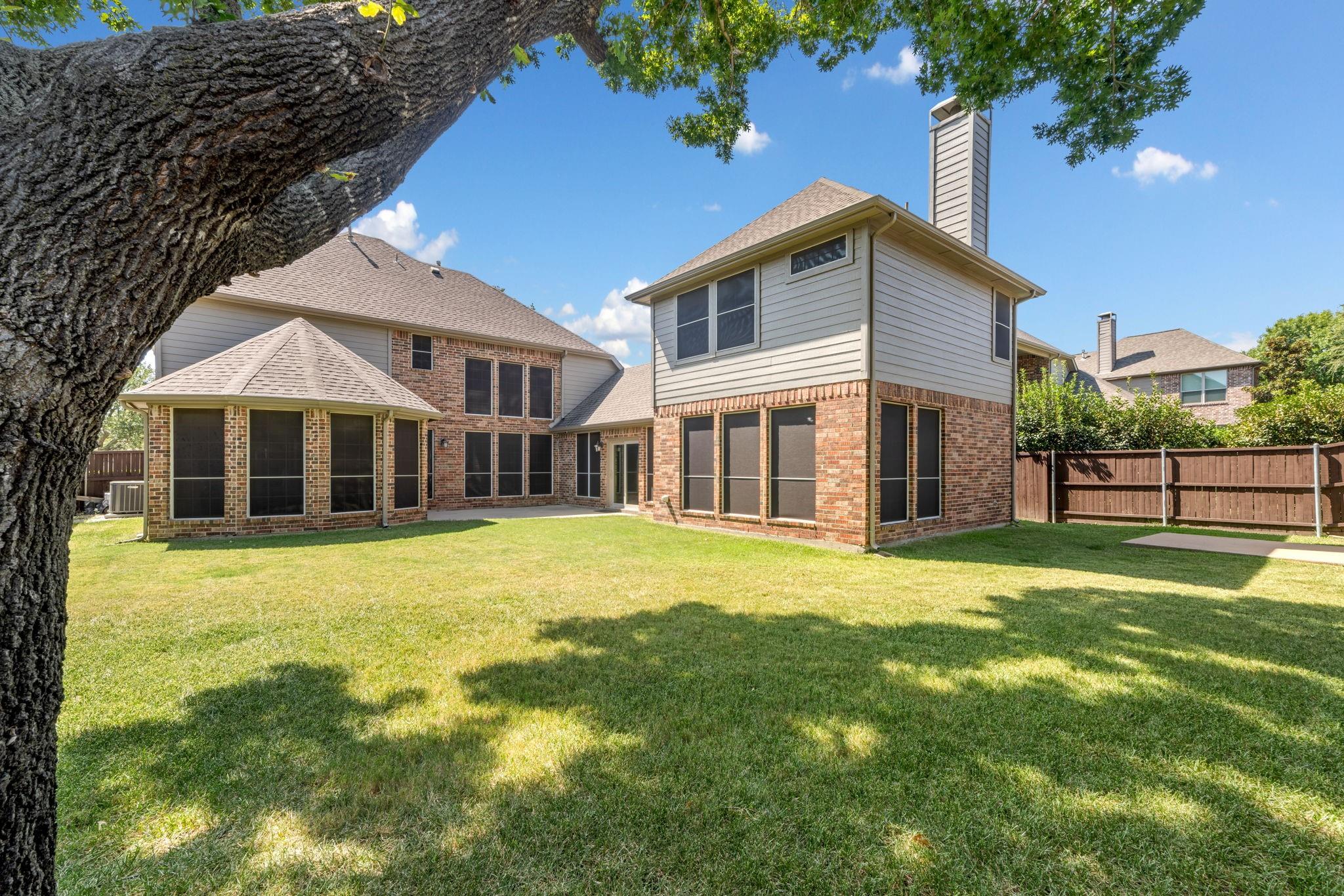 main property photo 27