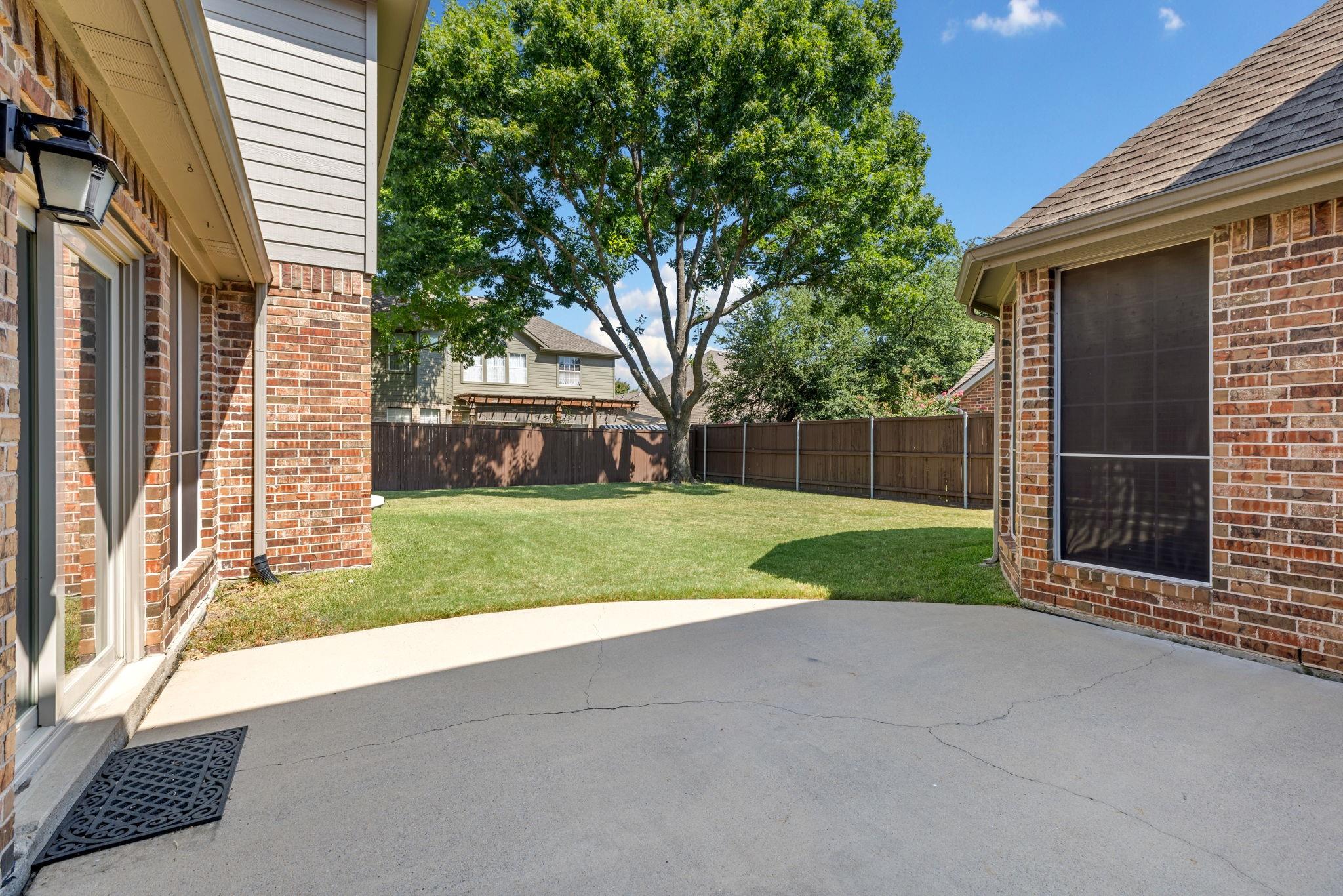 main property photo 29