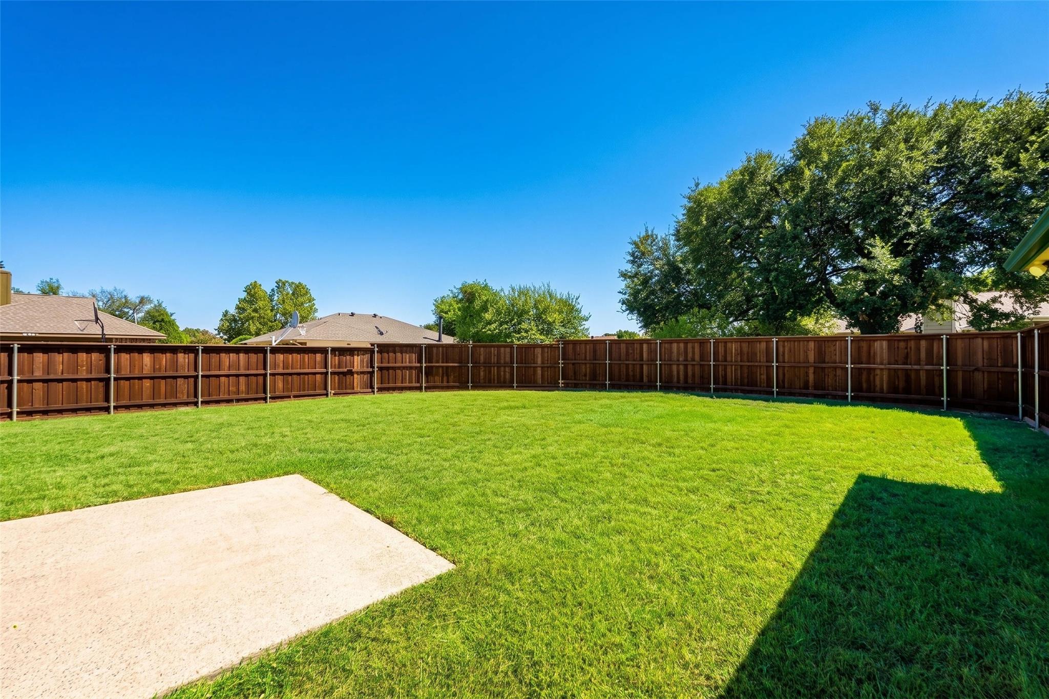 main property photo 24