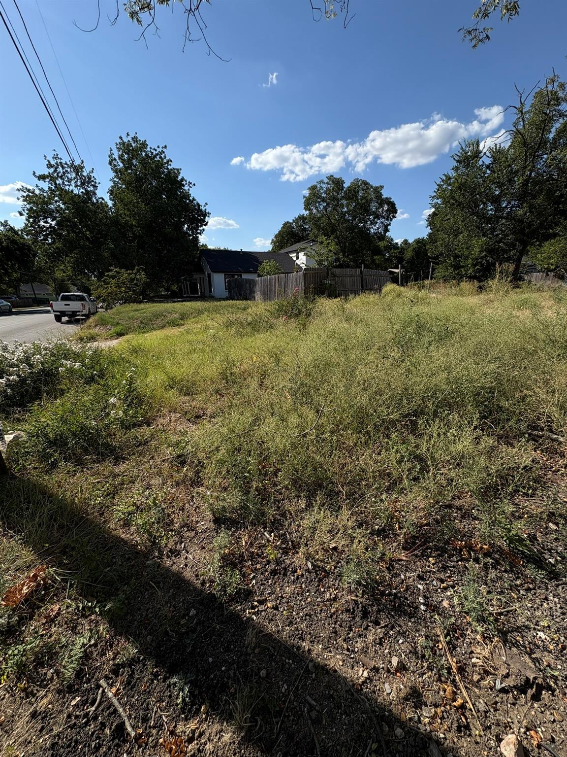 main property photo 11