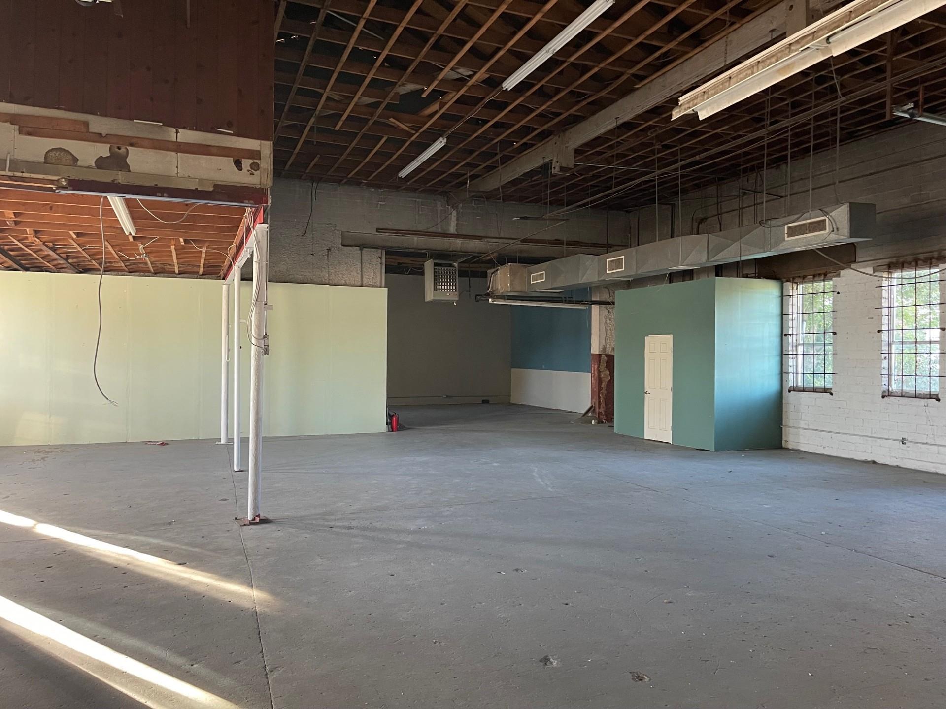 main property photo 8