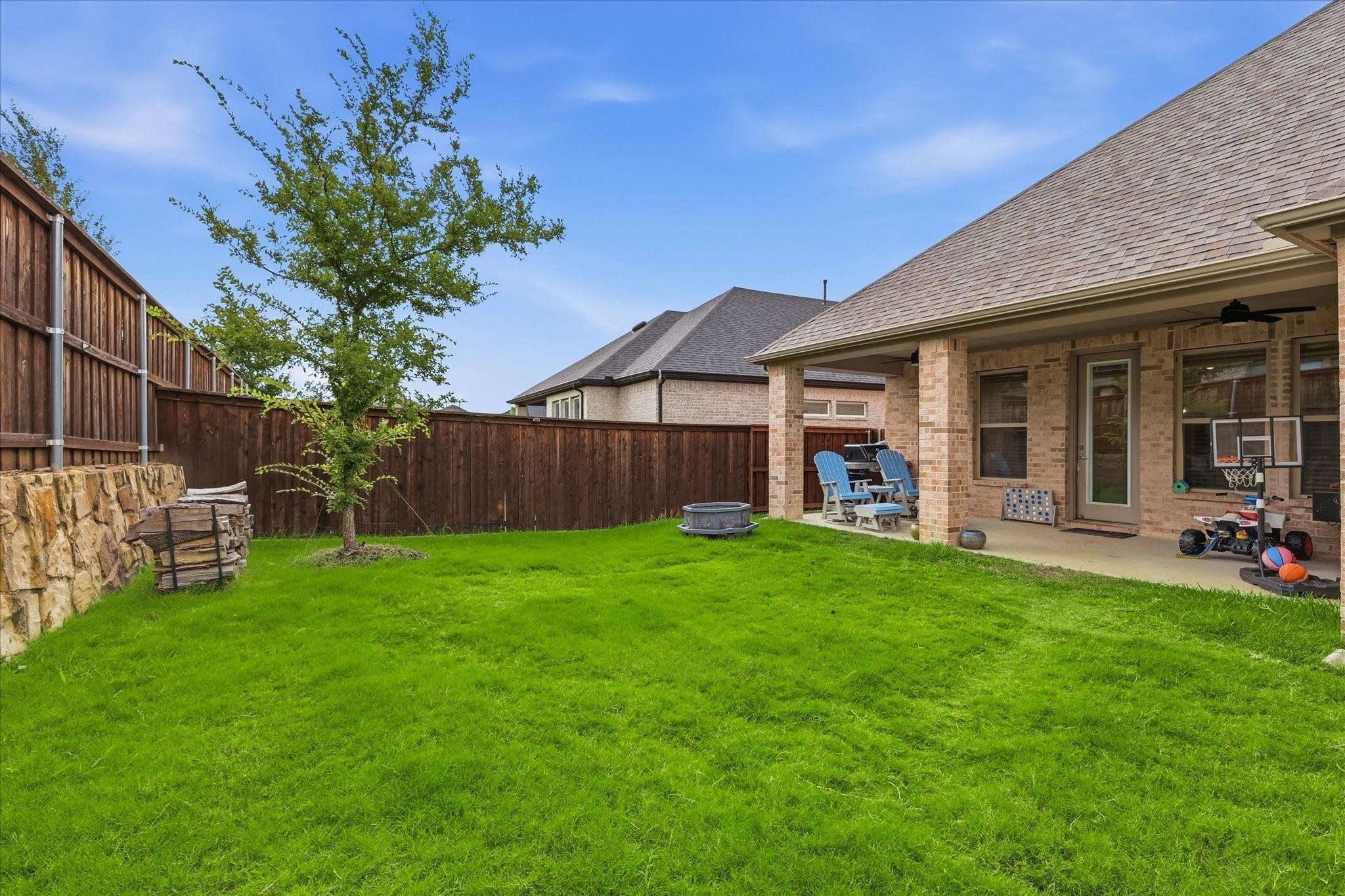 main property photo 31