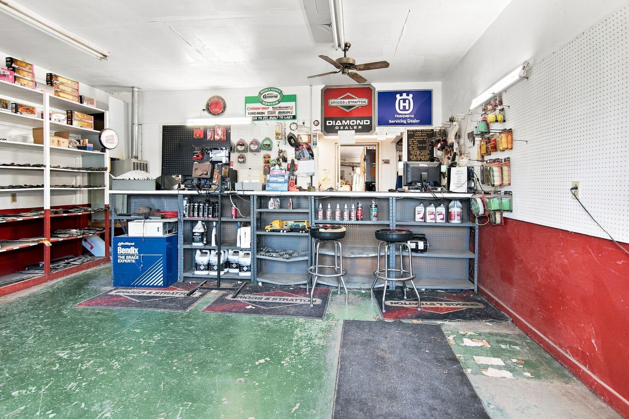 main property photo 7