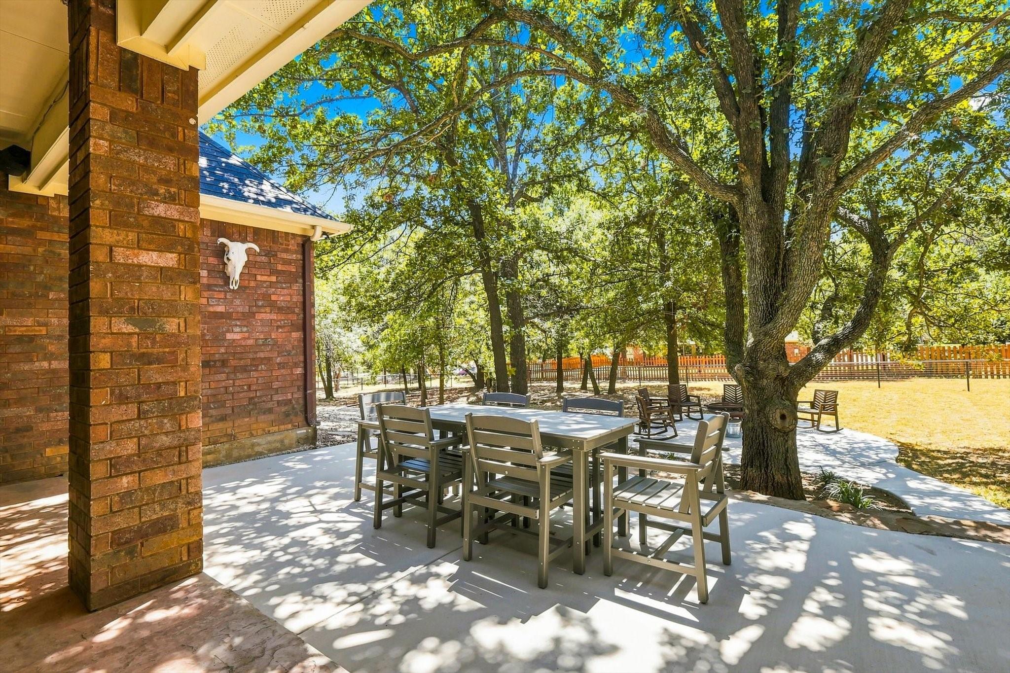 main property photo 33