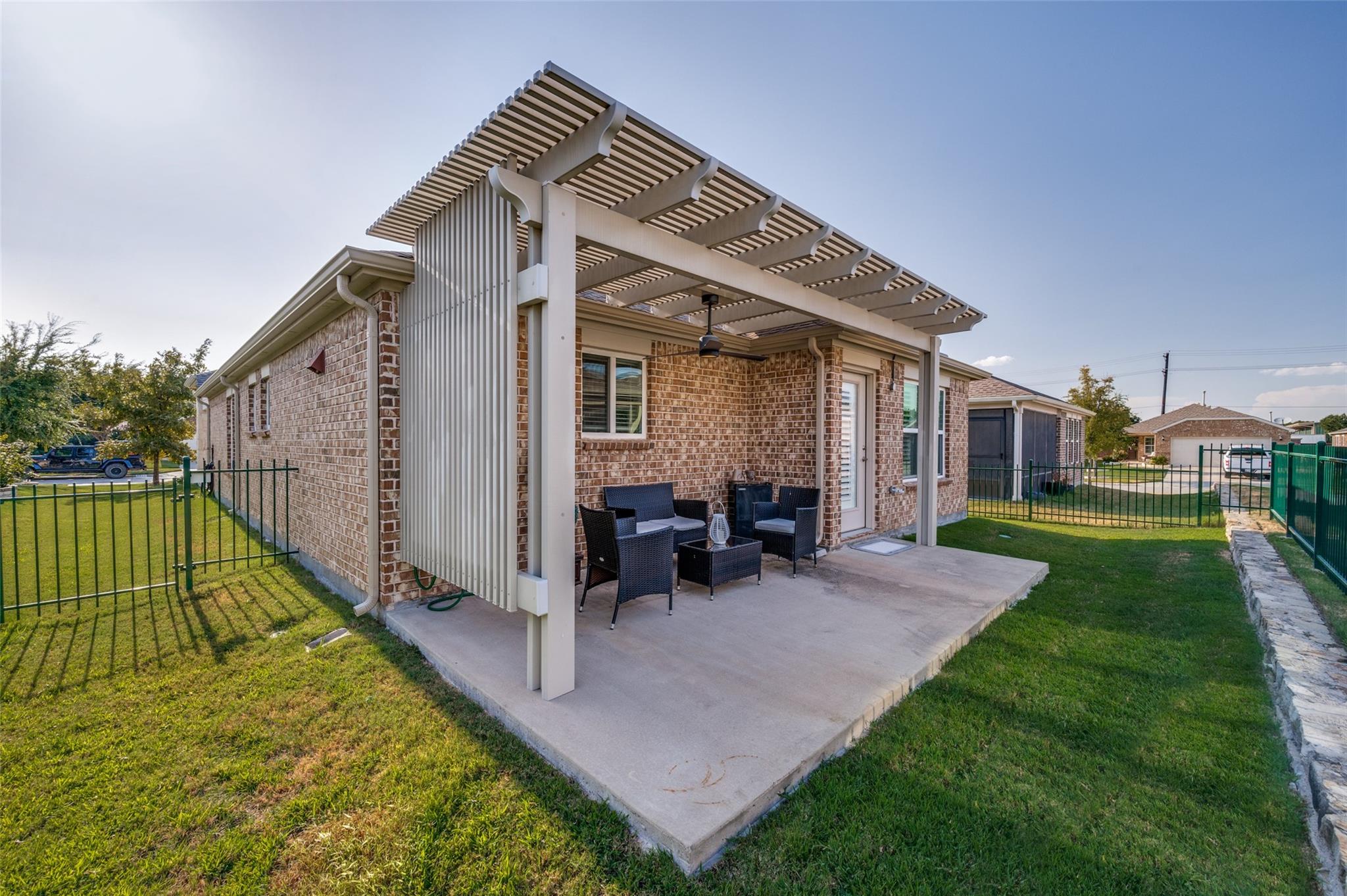 main property photo 21