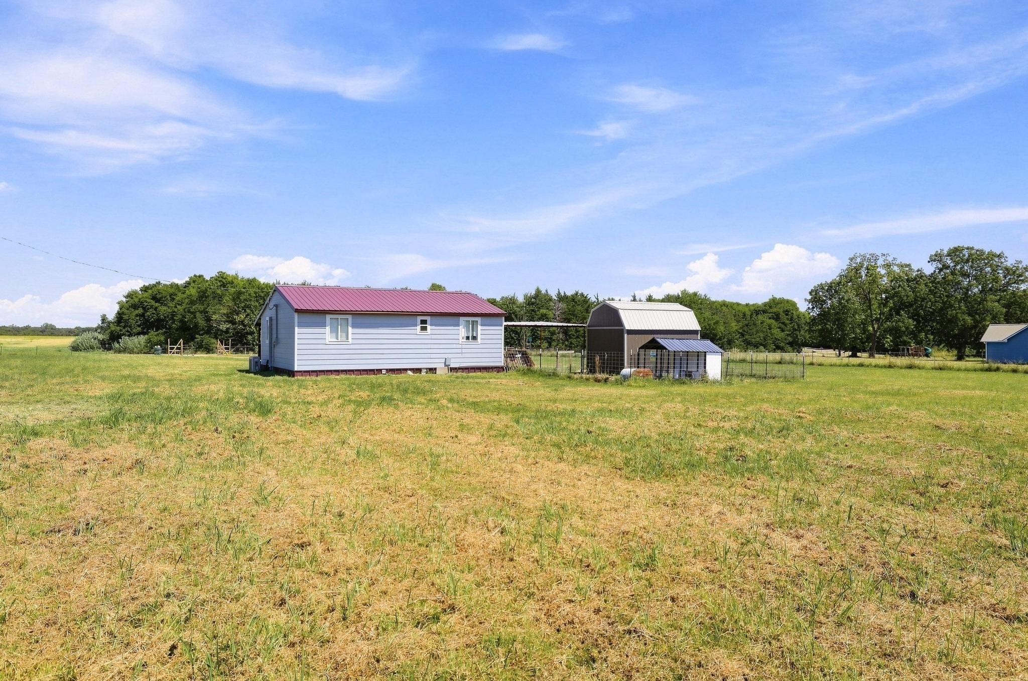 main property photo 21