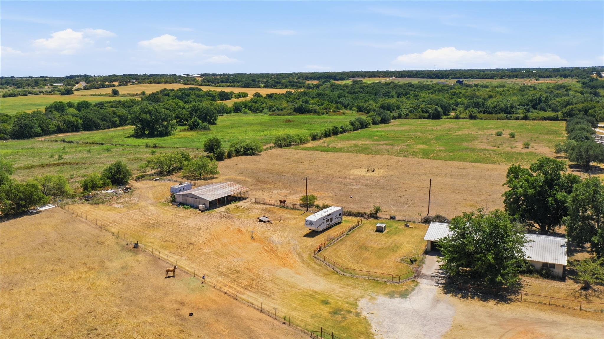 main property photo 16