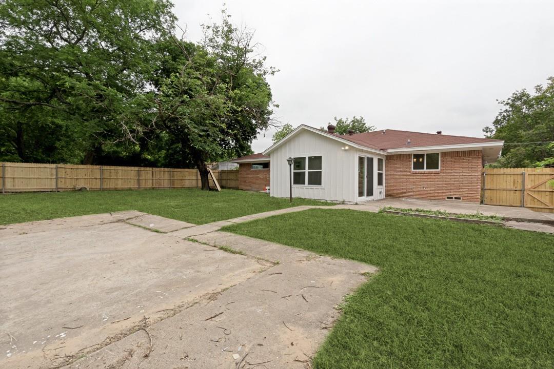 main property photo 22