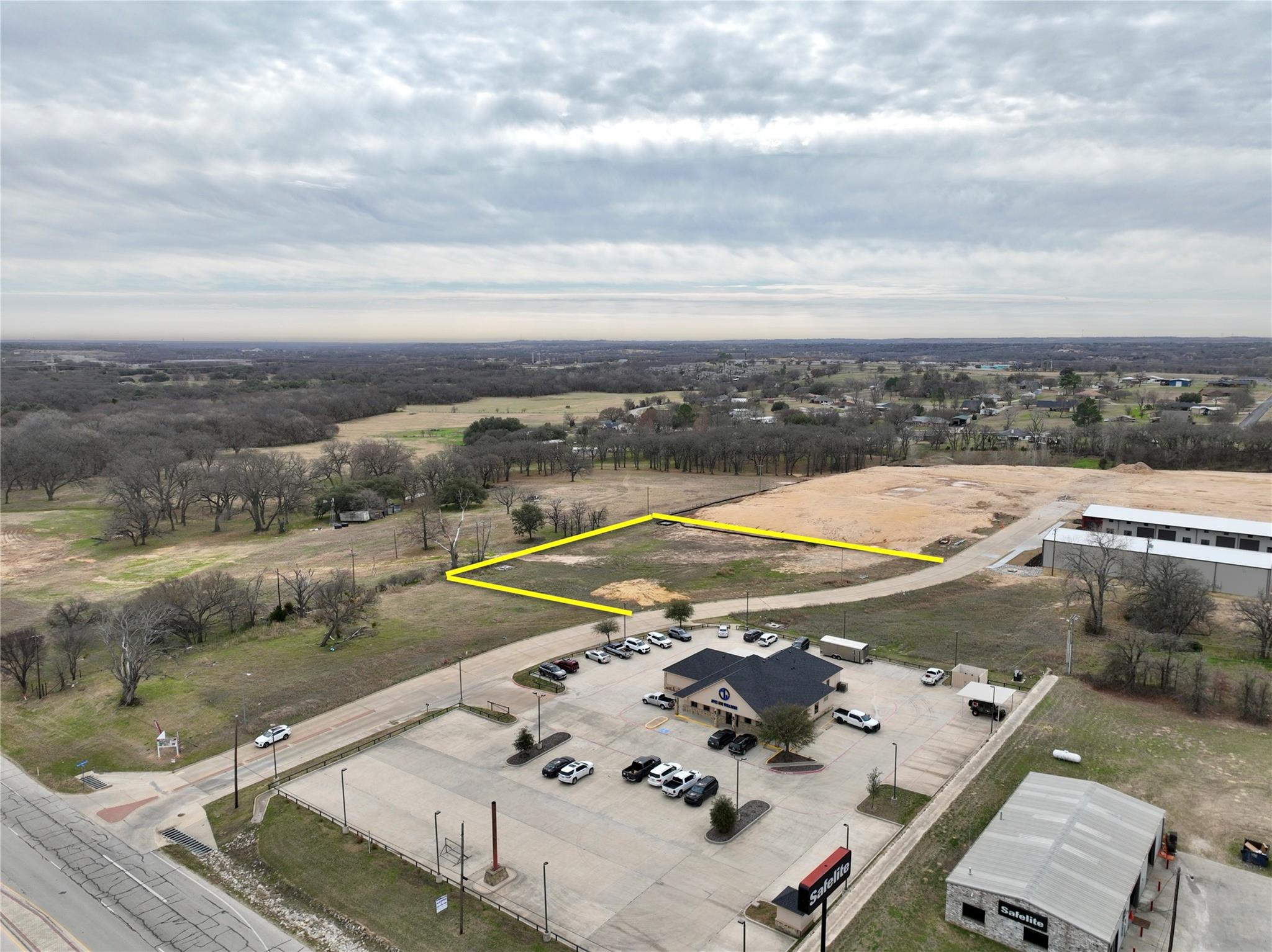 main property photo 3
