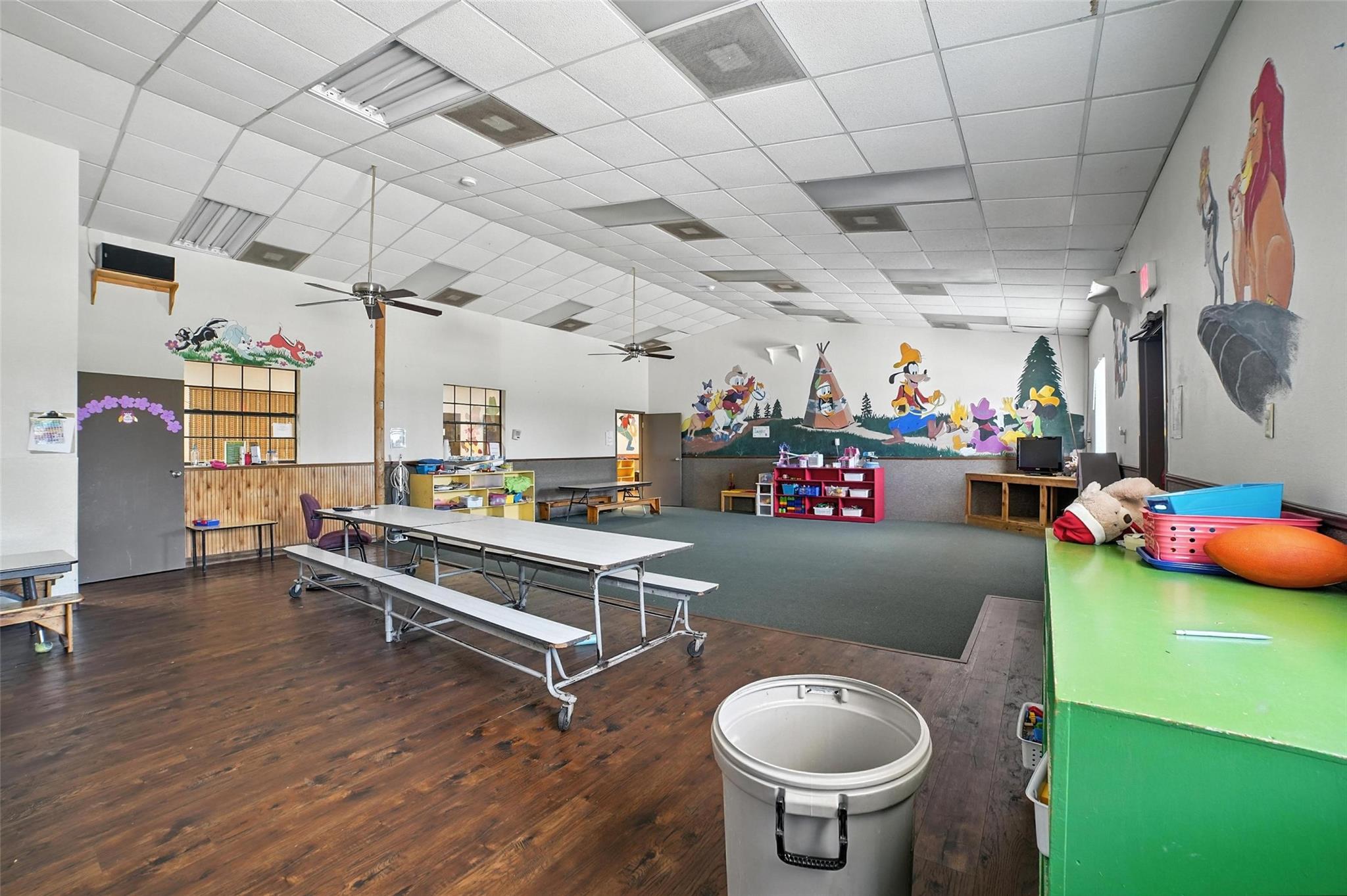 main property photo 5