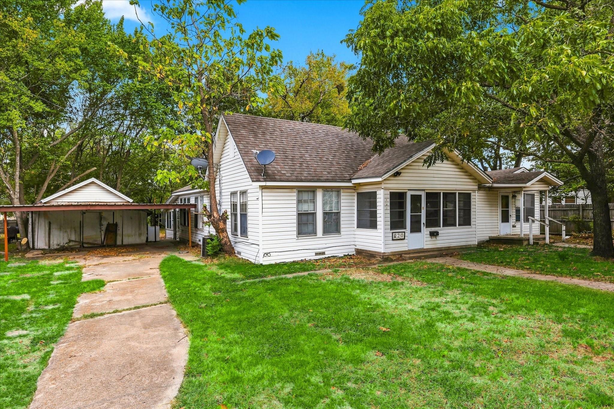 main property photo 24