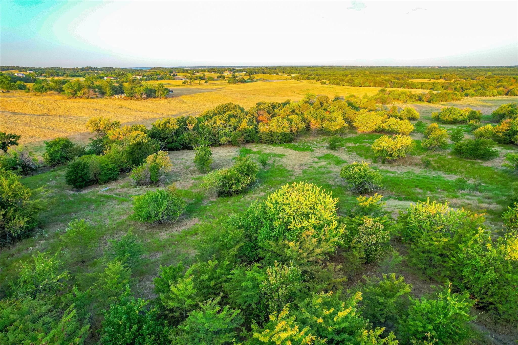 main property photo 20