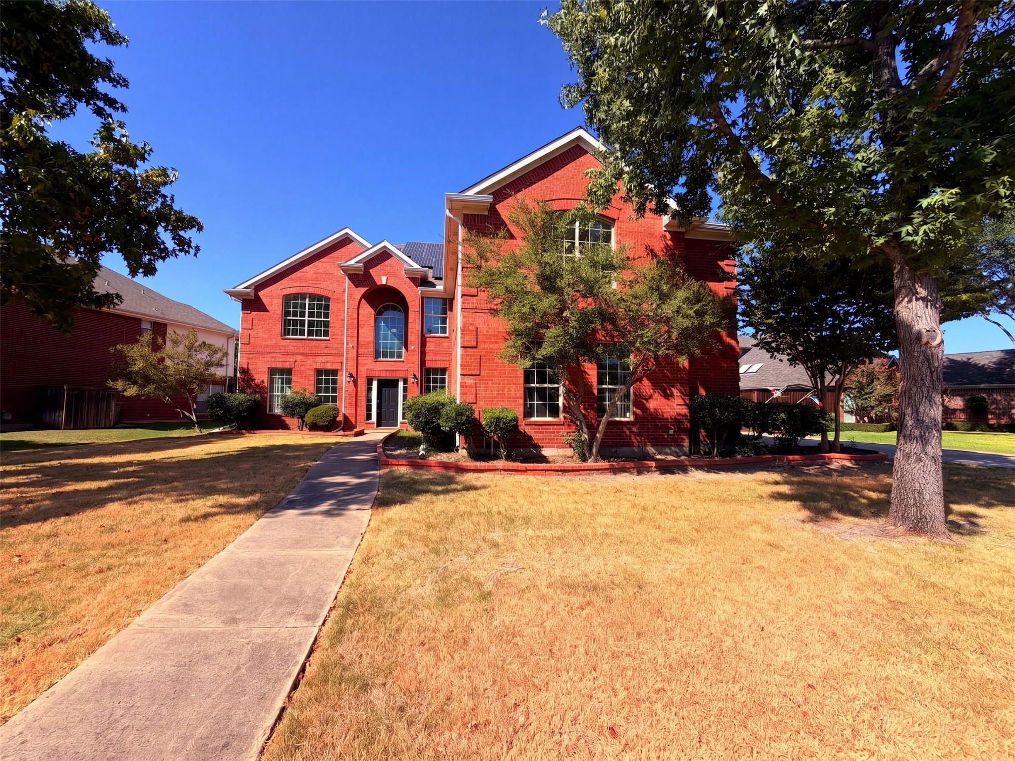 main property photo 30