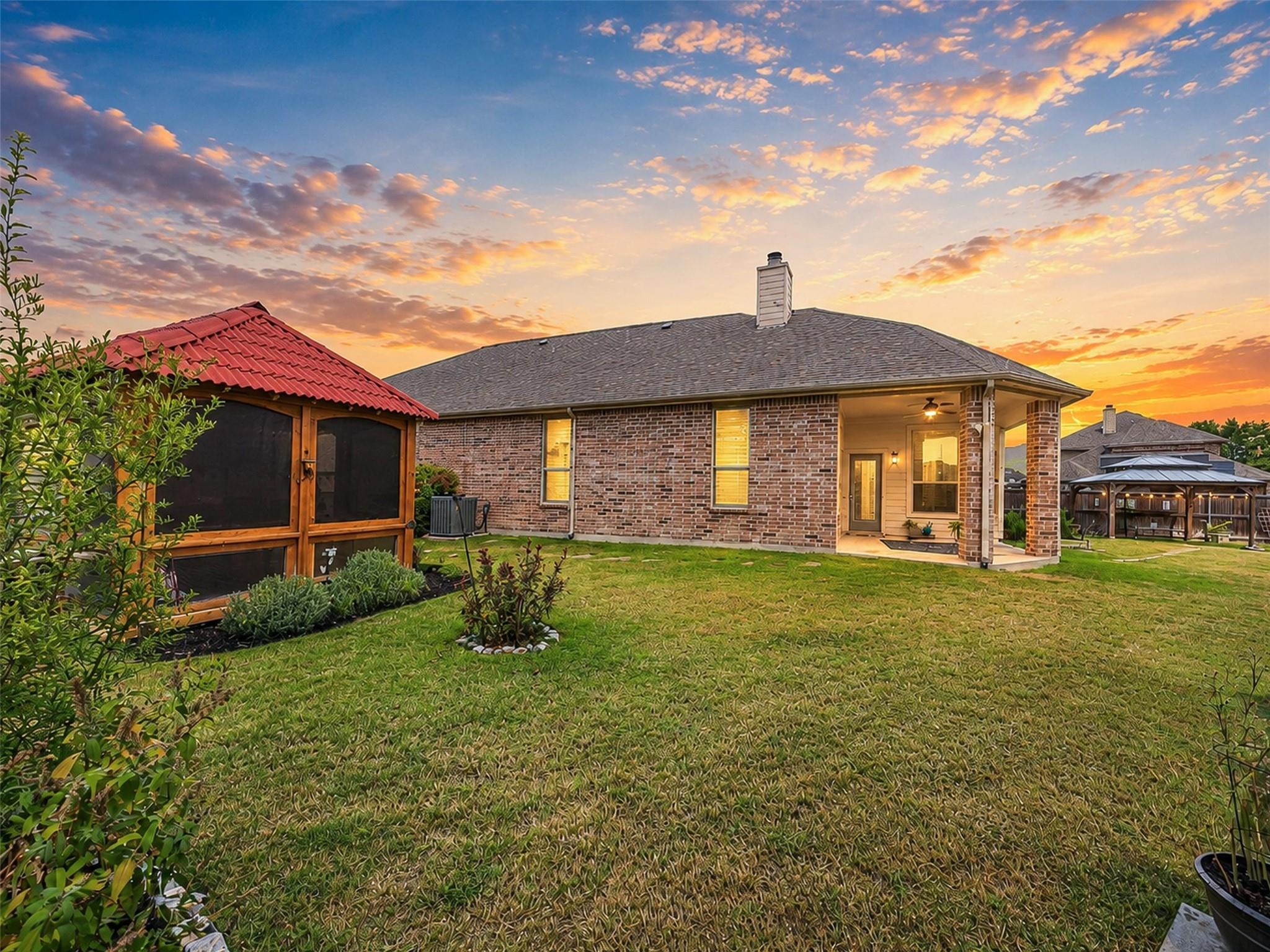 main property photo 37