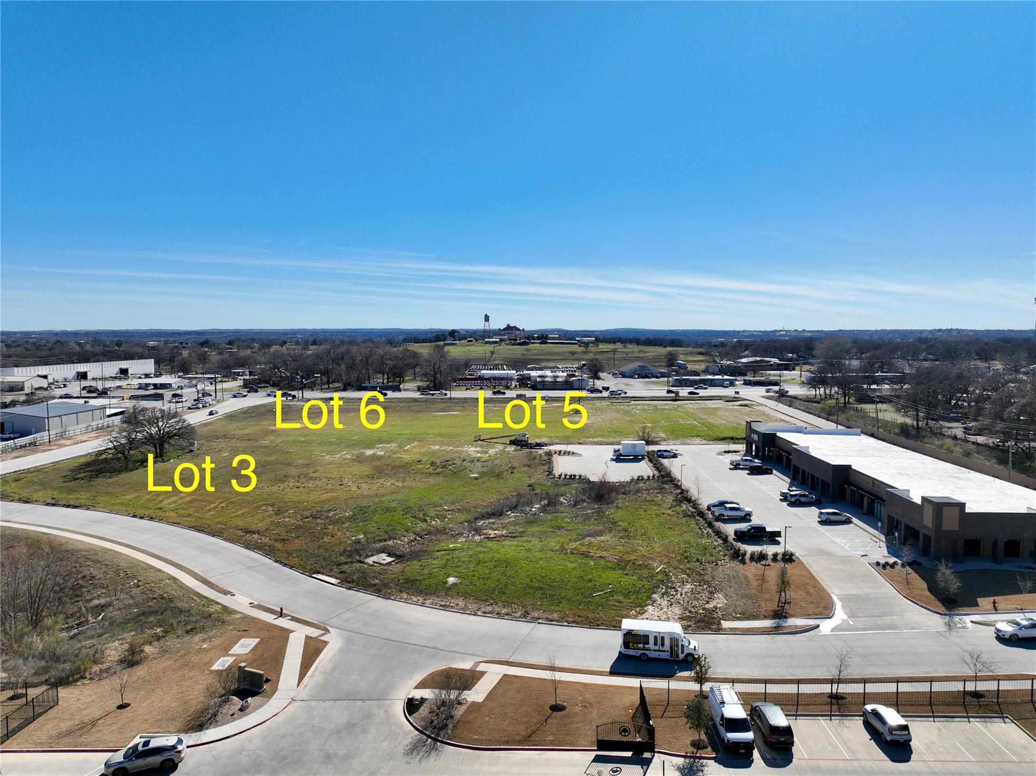 main property photo 8