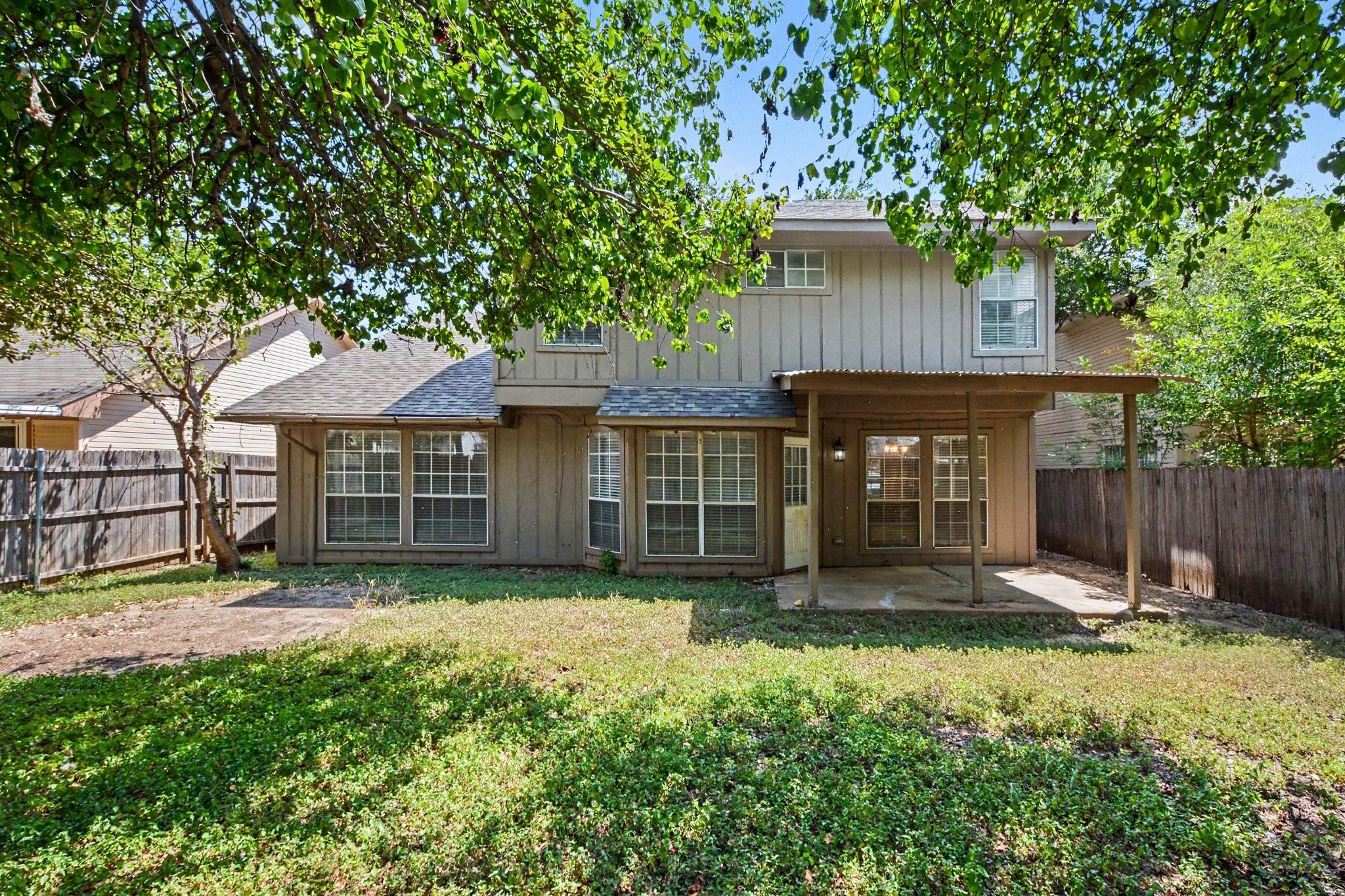 main property photo 20
