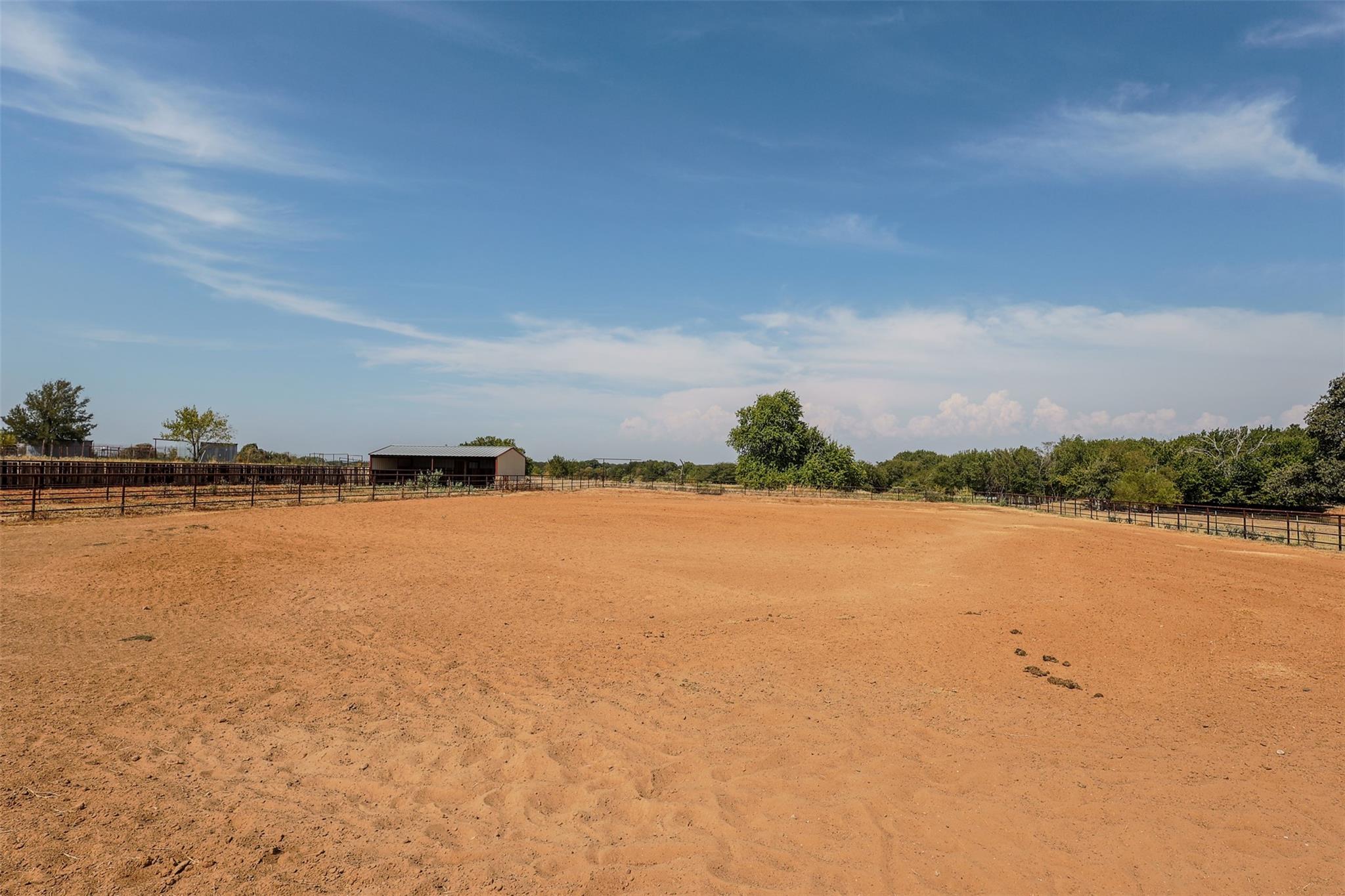 main property photo 21