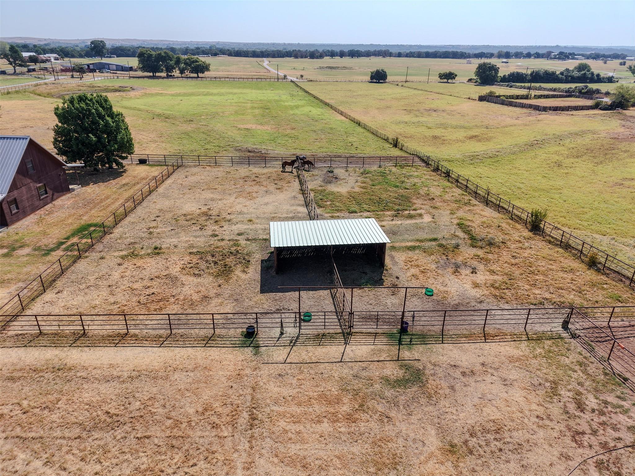 main property photo 27