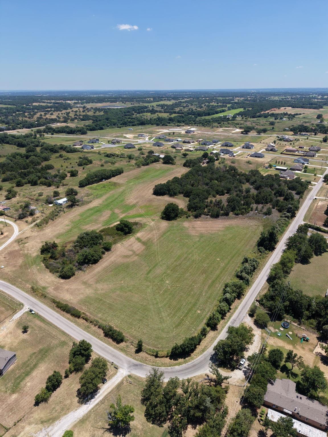 main property photo 22
