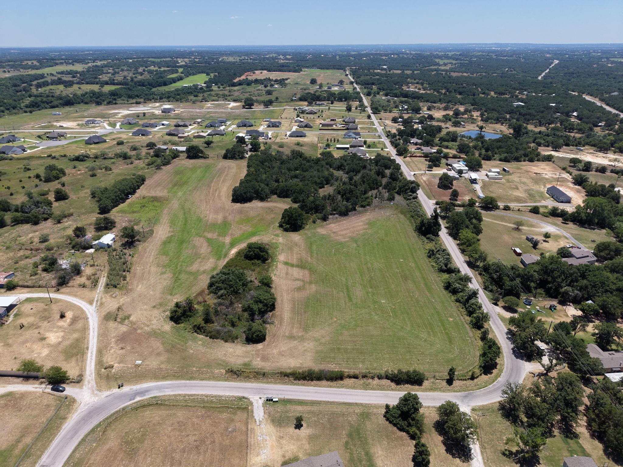 main property photo 25