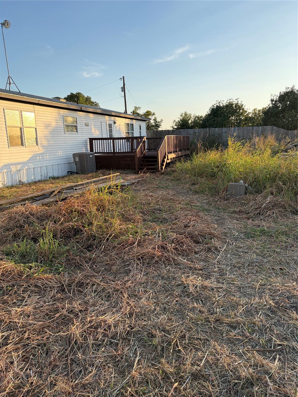 main property photo 23