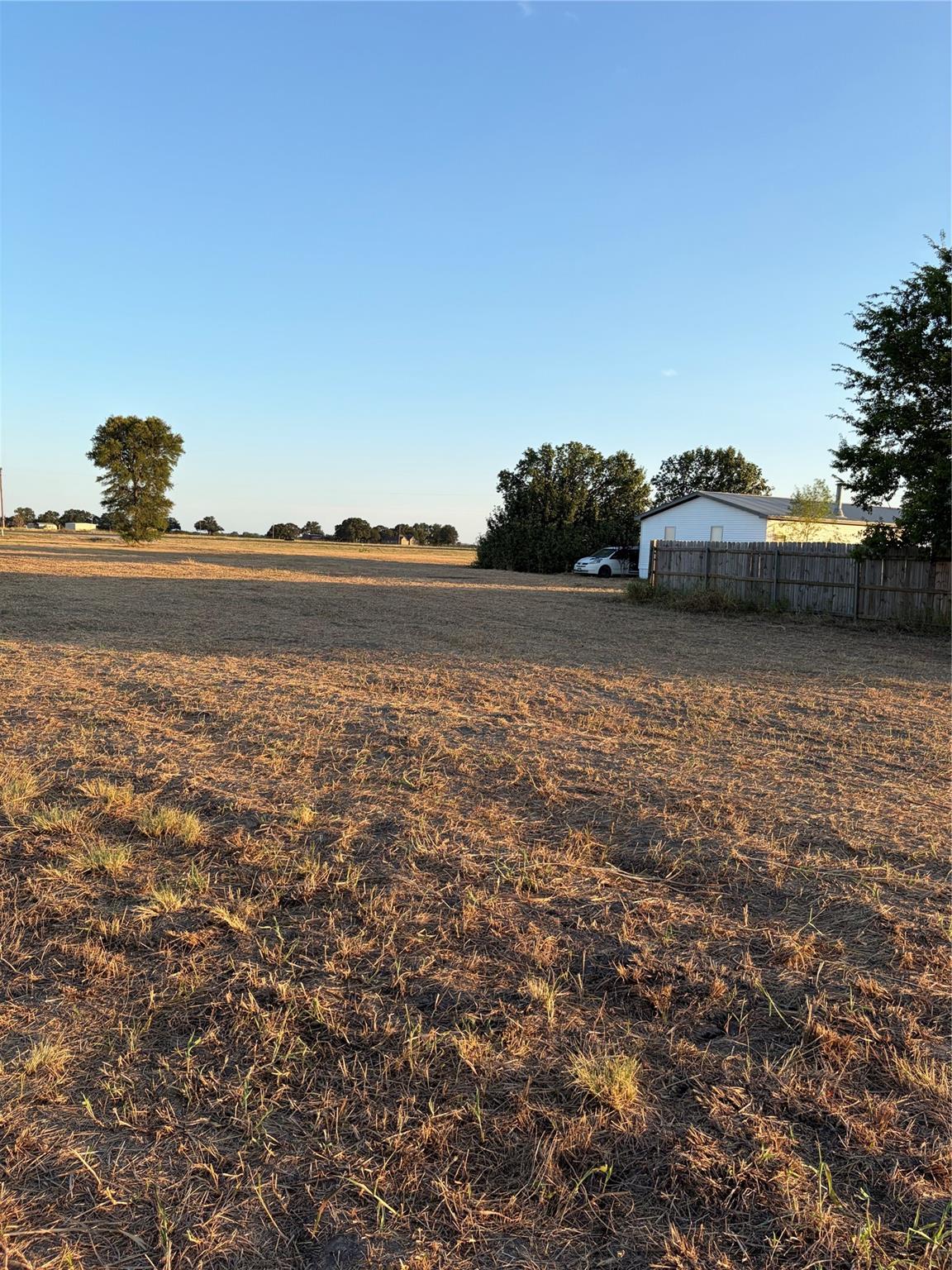 main property photo 24