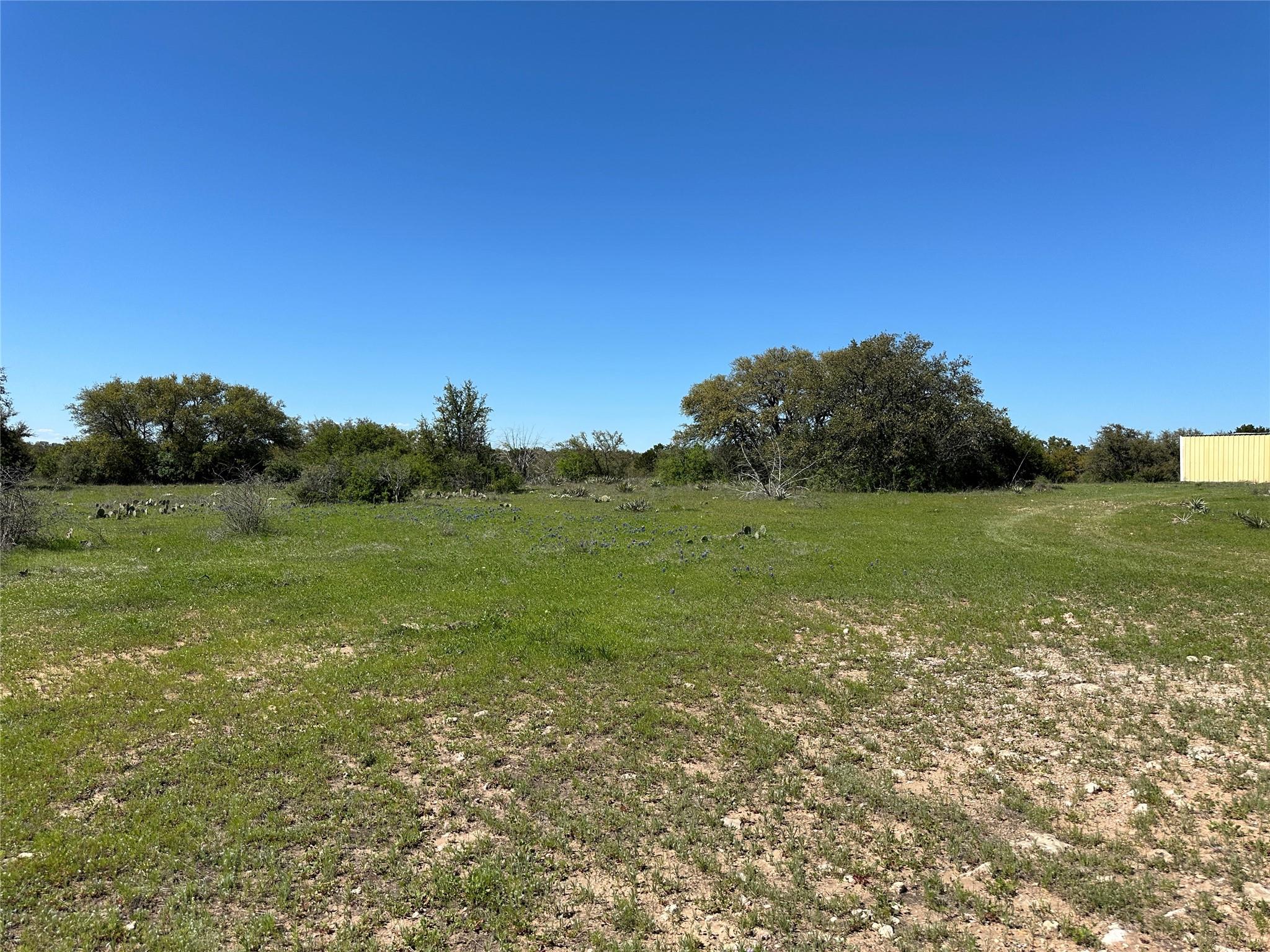main property photo 10