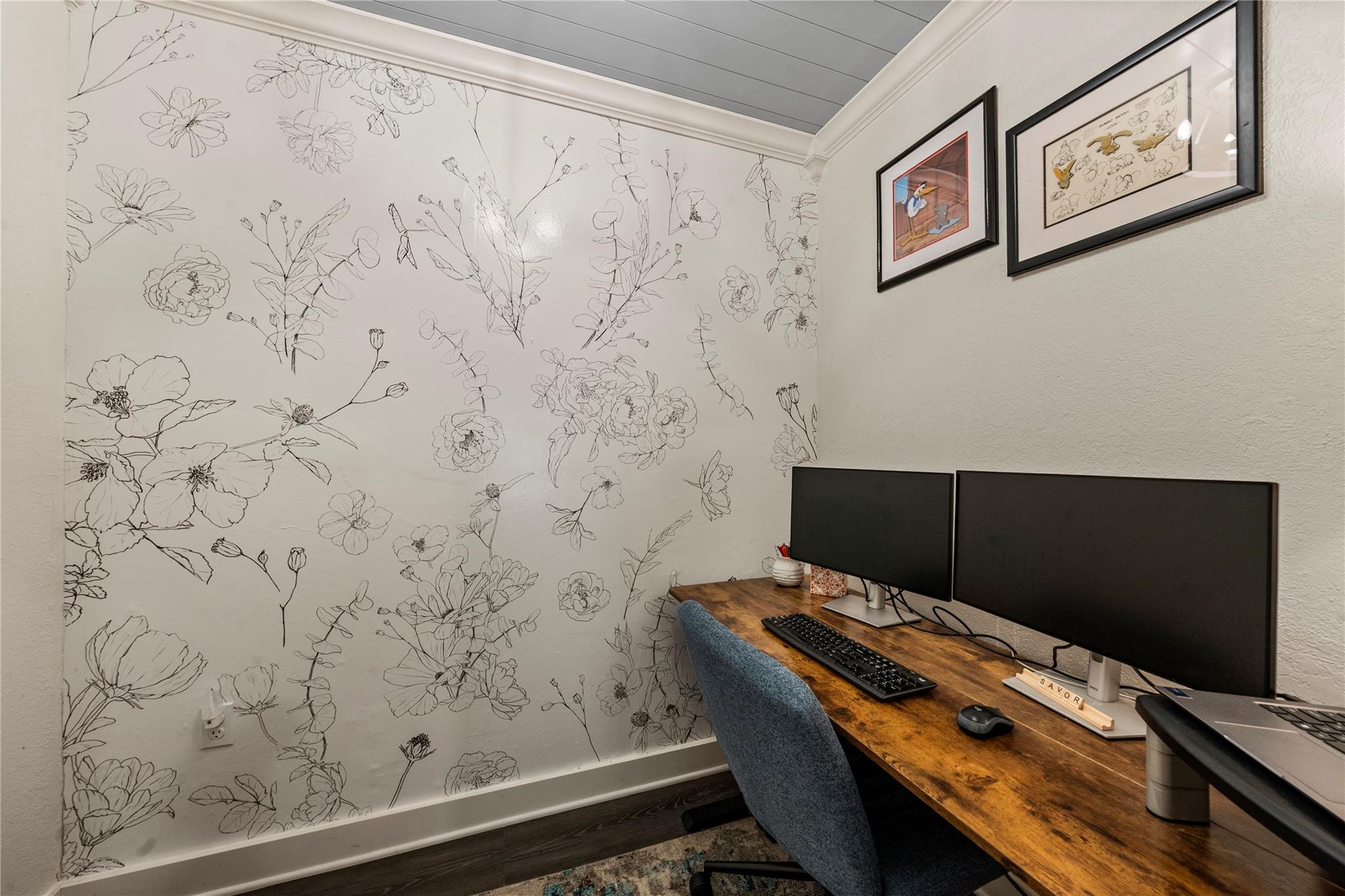 main property photo 19