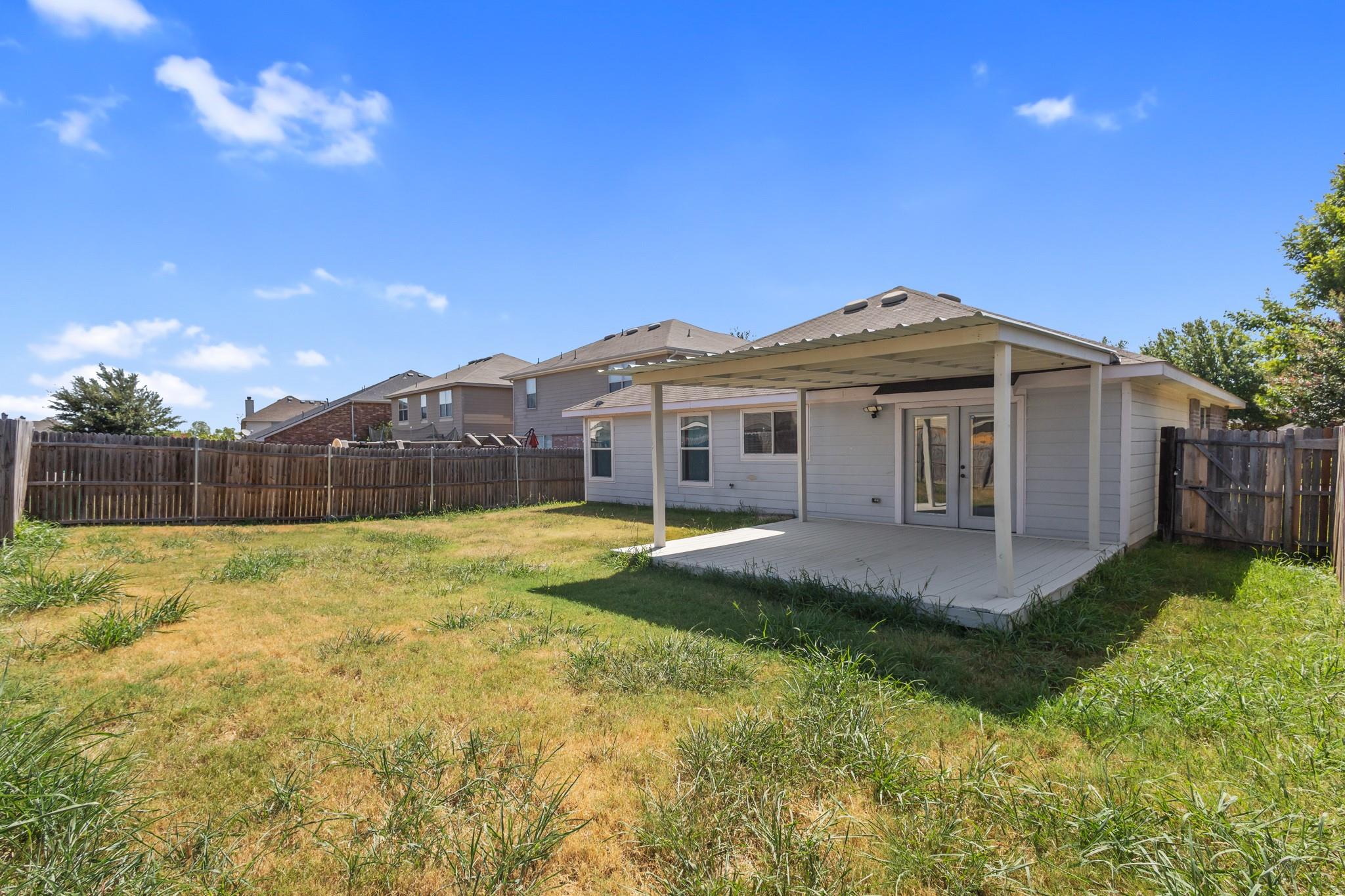 main property photo 17