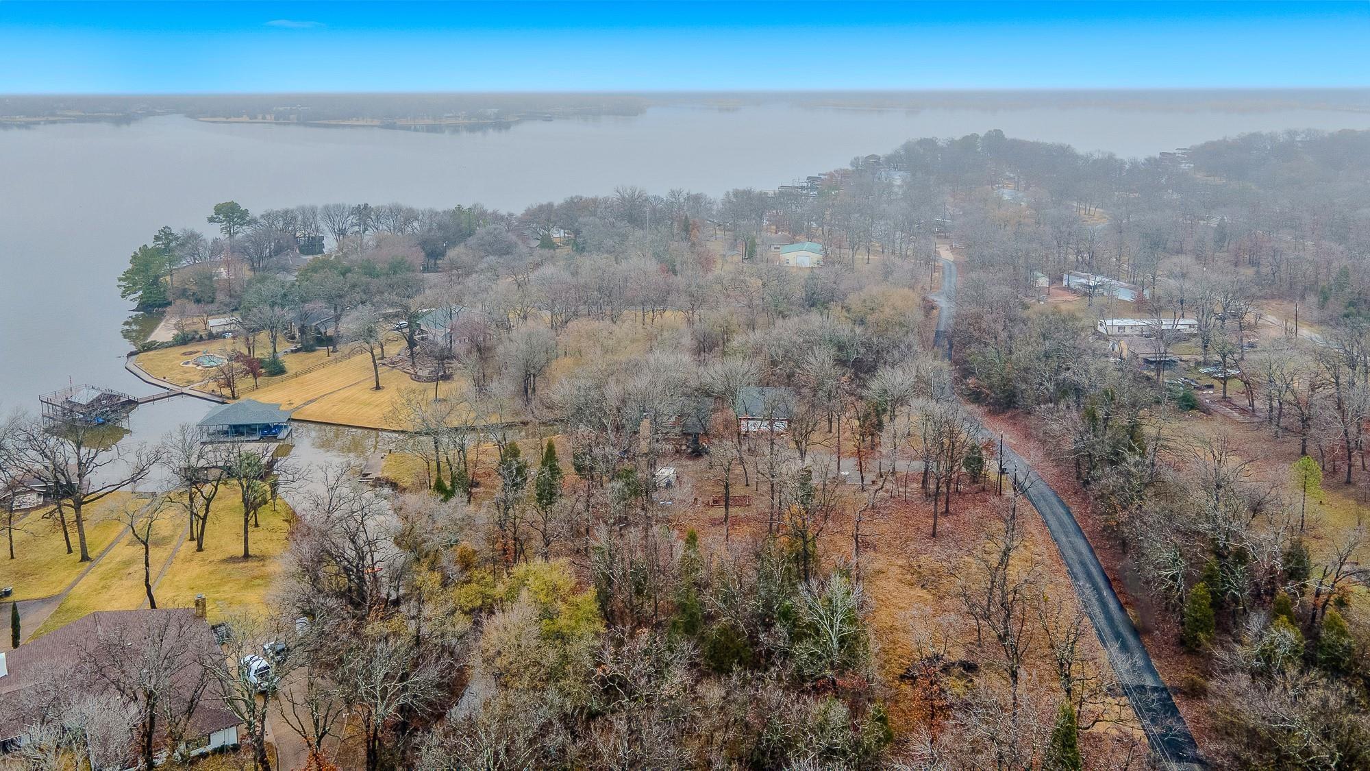 main property photo 11