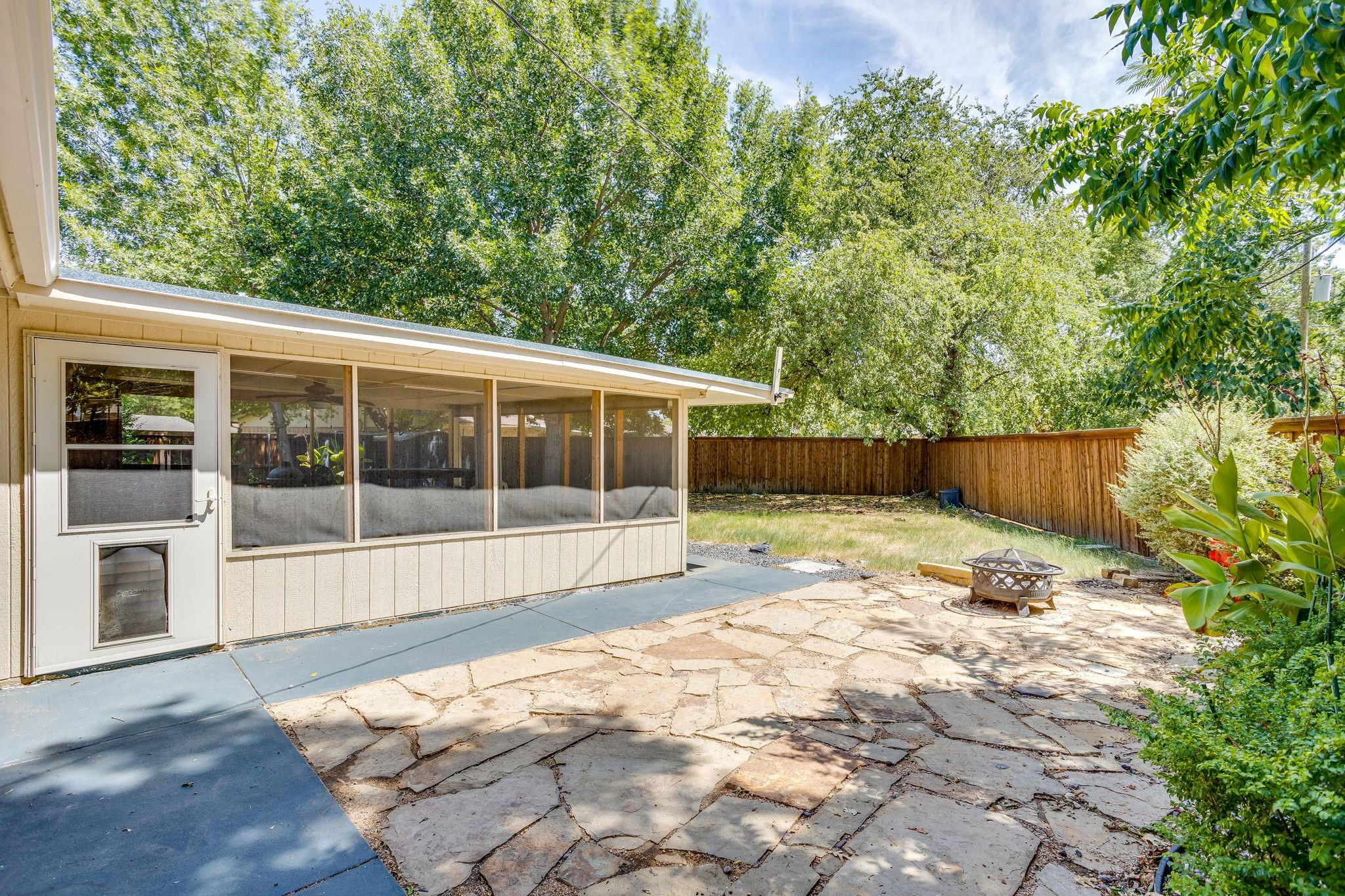 main property photo 34