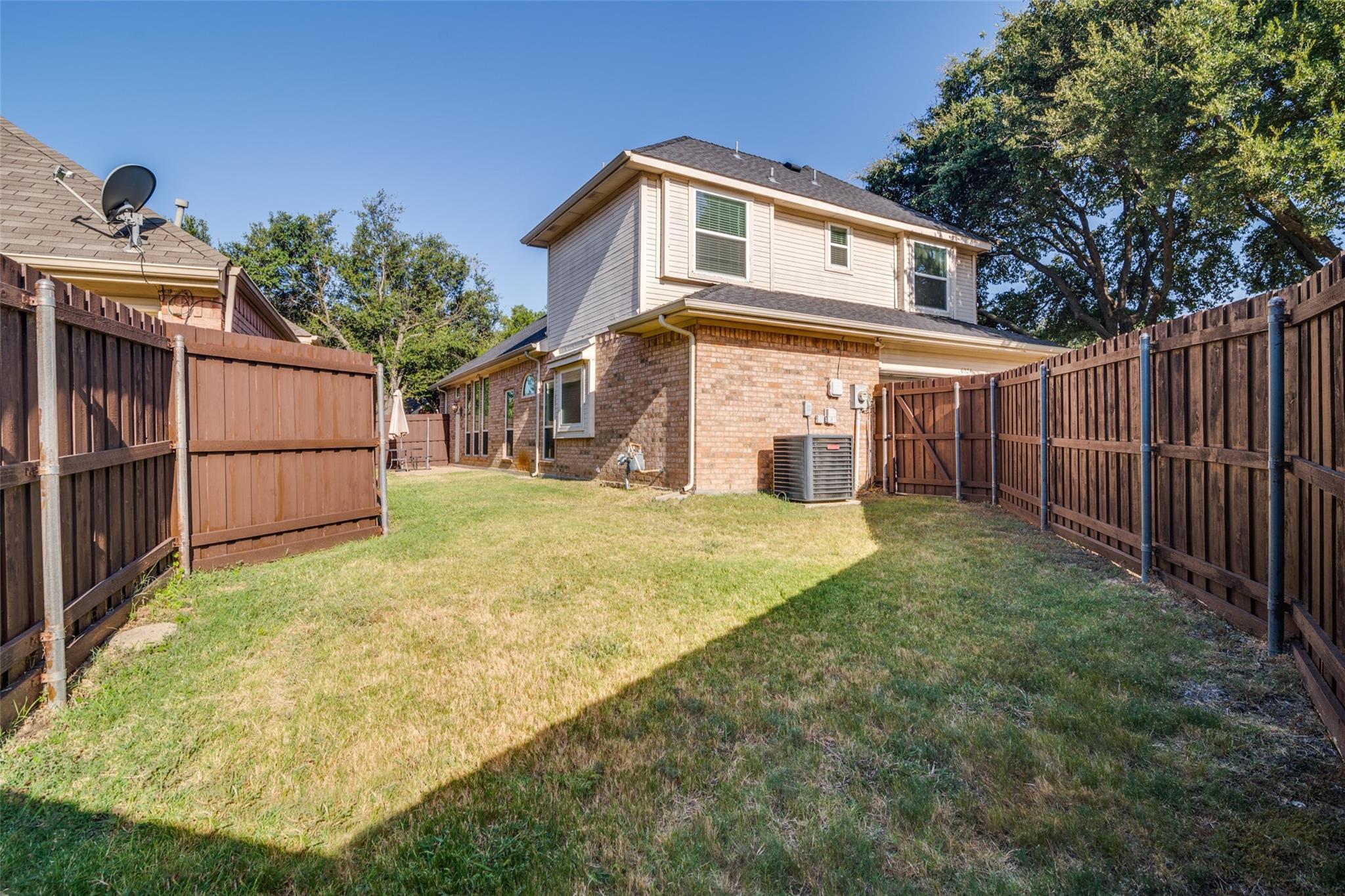 main property photo 24